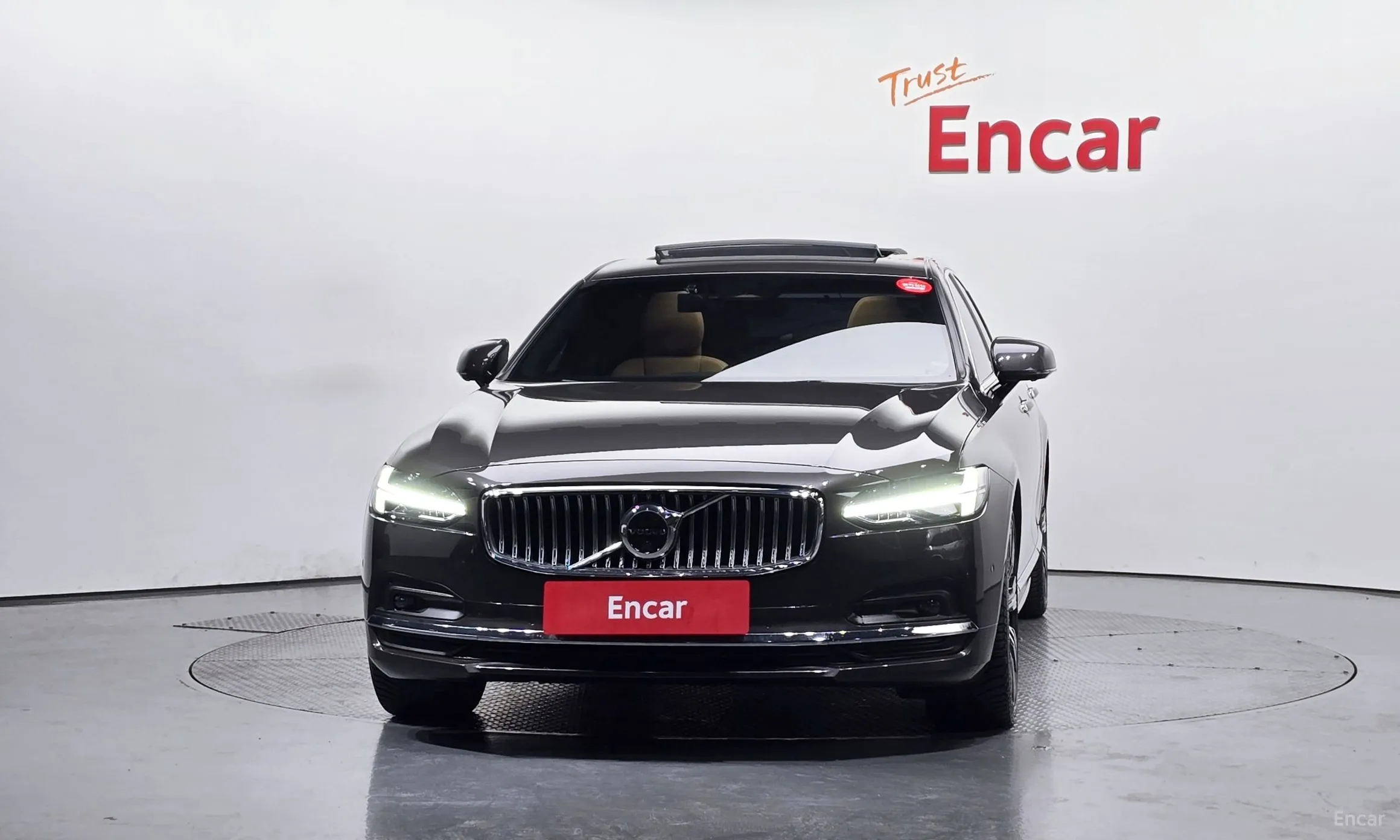 Volvo S90 превью 3