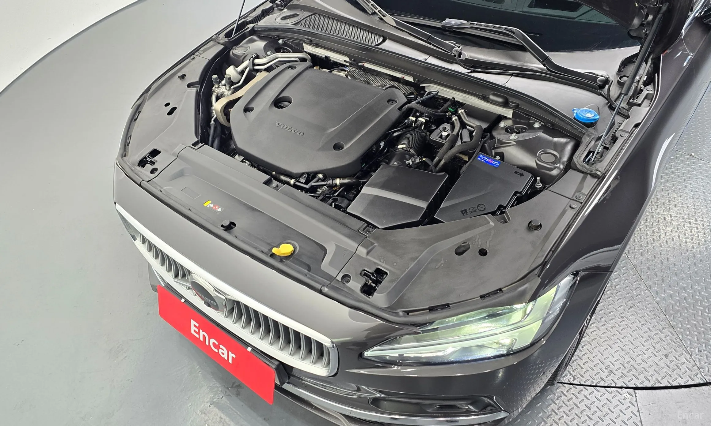 Volvo S90 превью 6