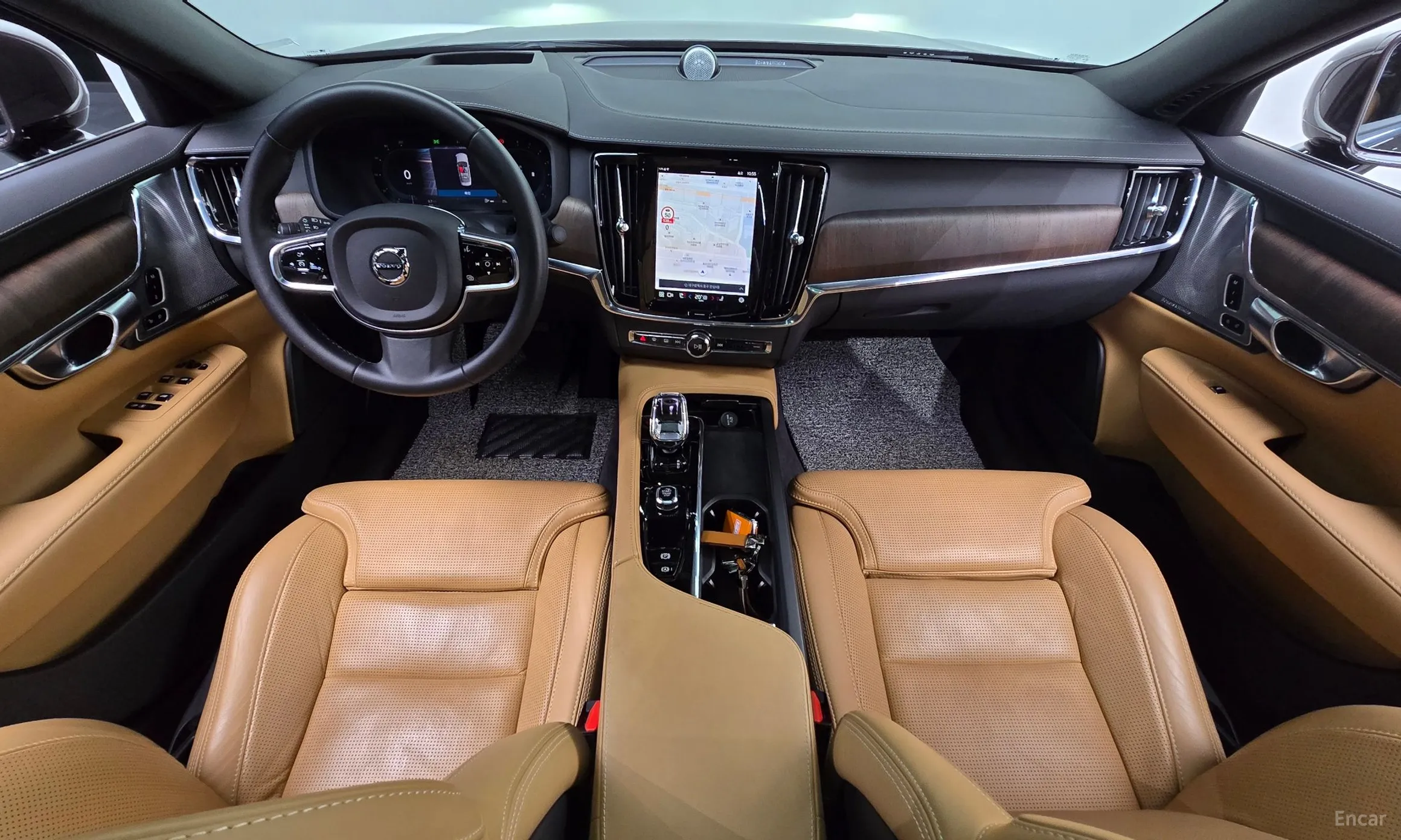 Volvo S90 превью 7