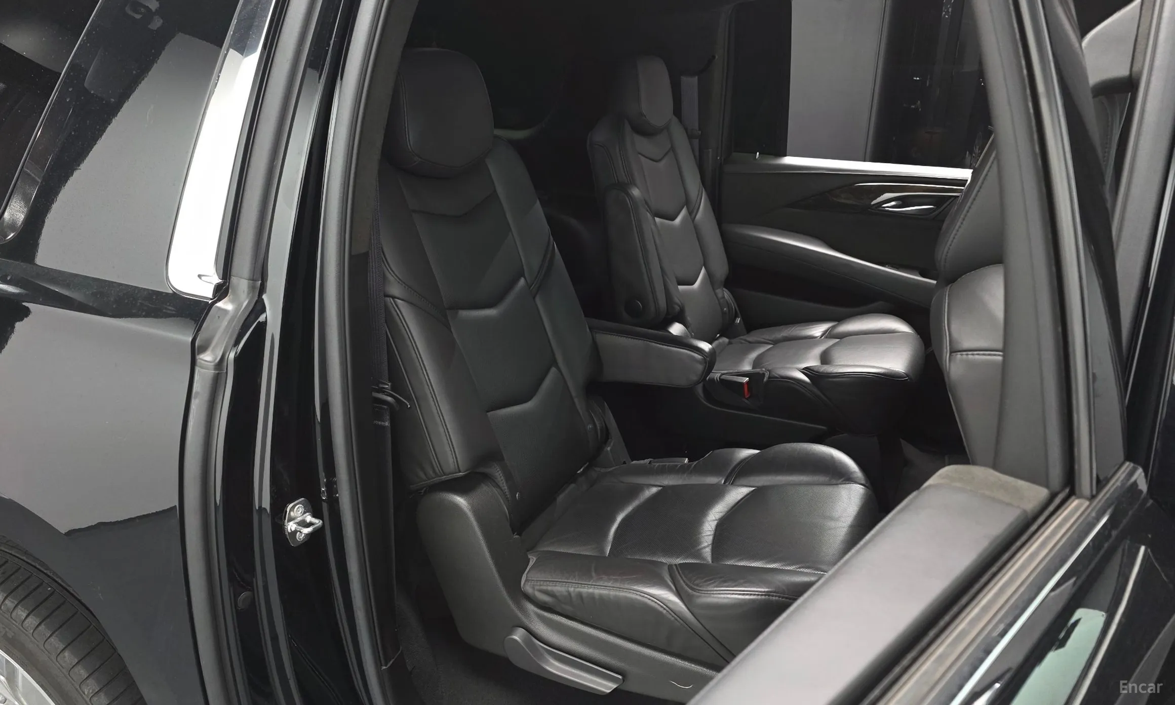 Cadillac Escalade превью 11