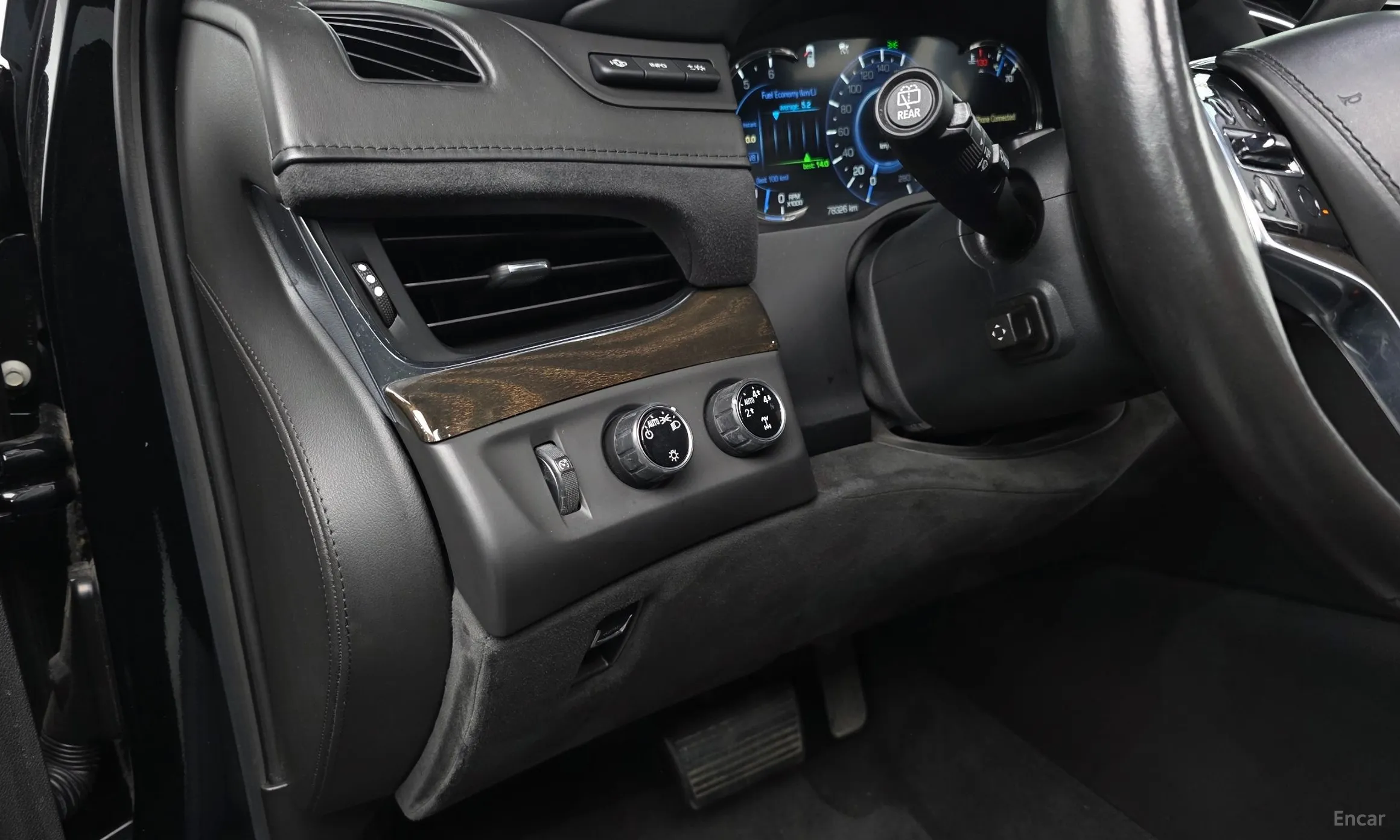 Cadillac Escalade превью 13