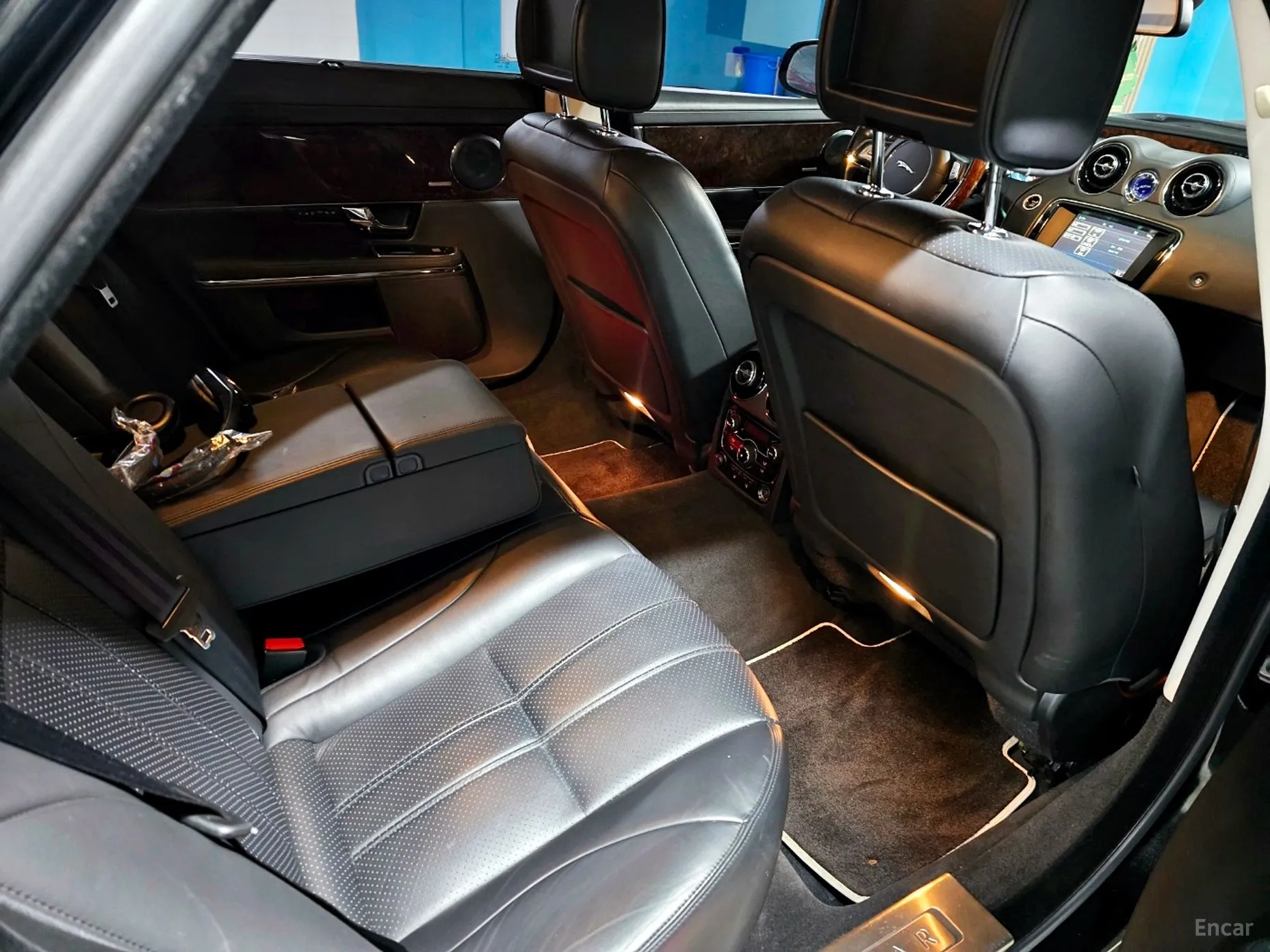 Jaguar All New XJ превью 19
