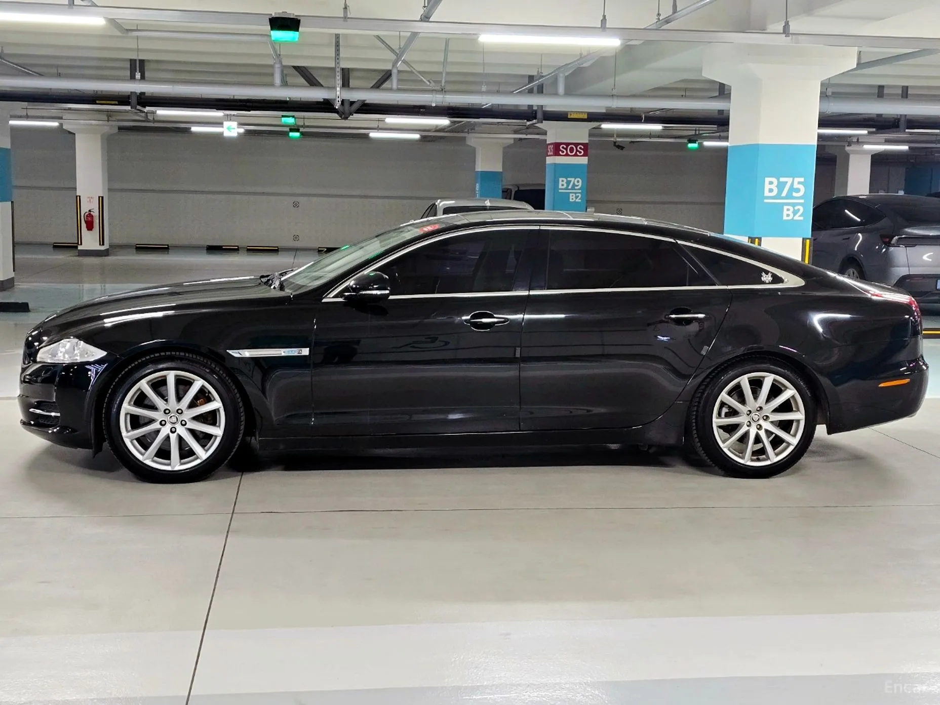 Jaguar All New XJ превью 4