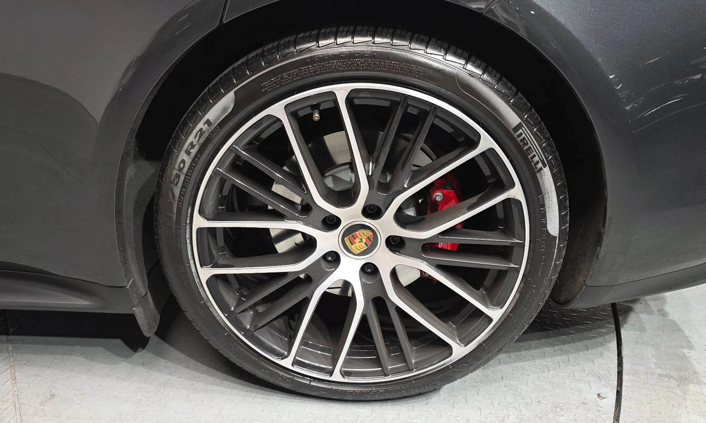 Porsche Panamera (971) превью 5