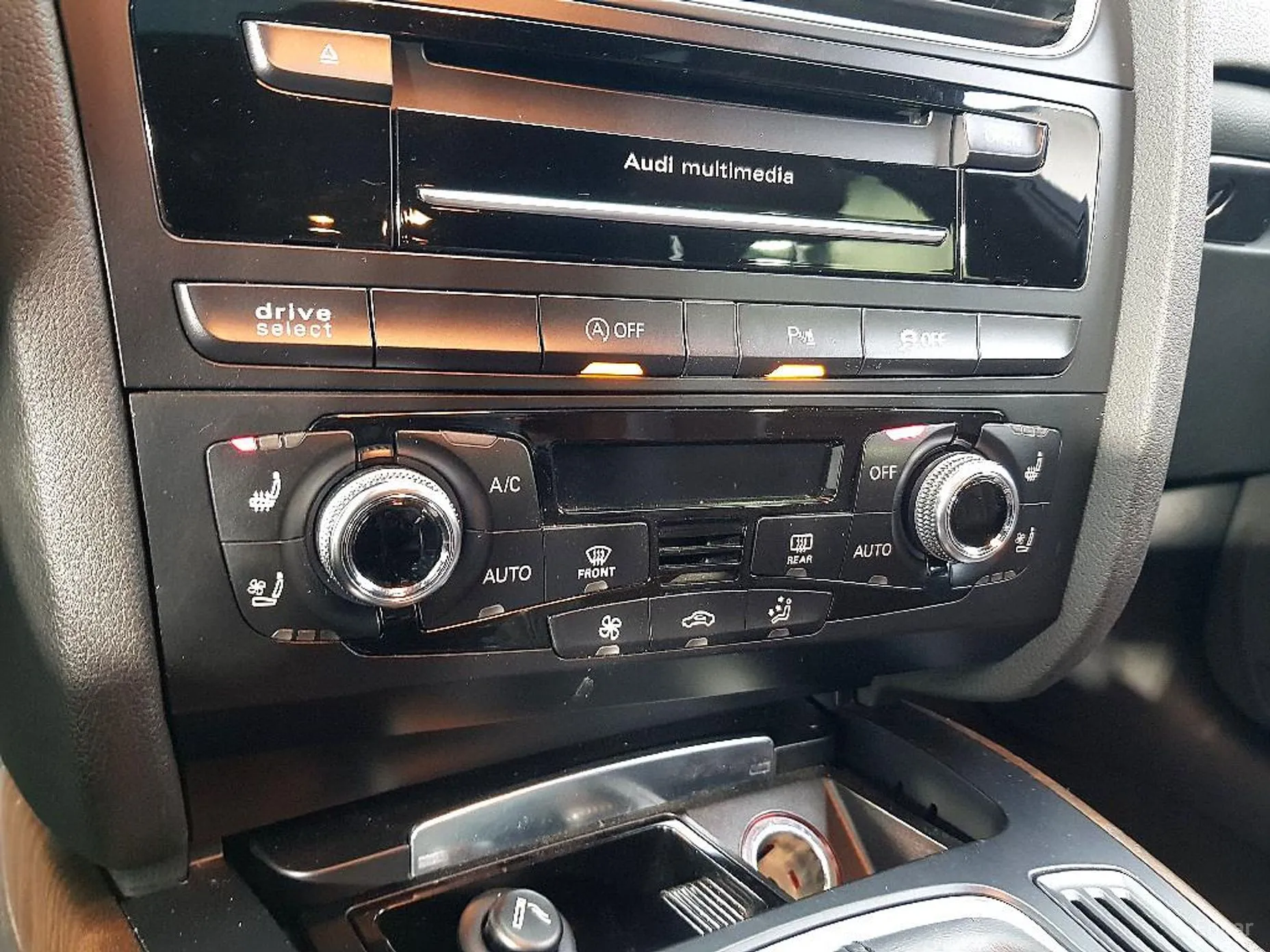 Audi New A4 превью 12