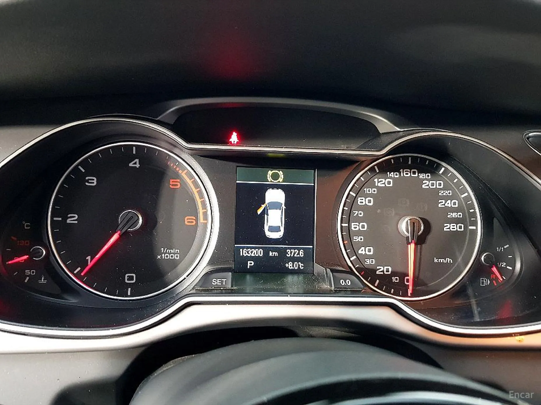 Audi New A4 превью 7