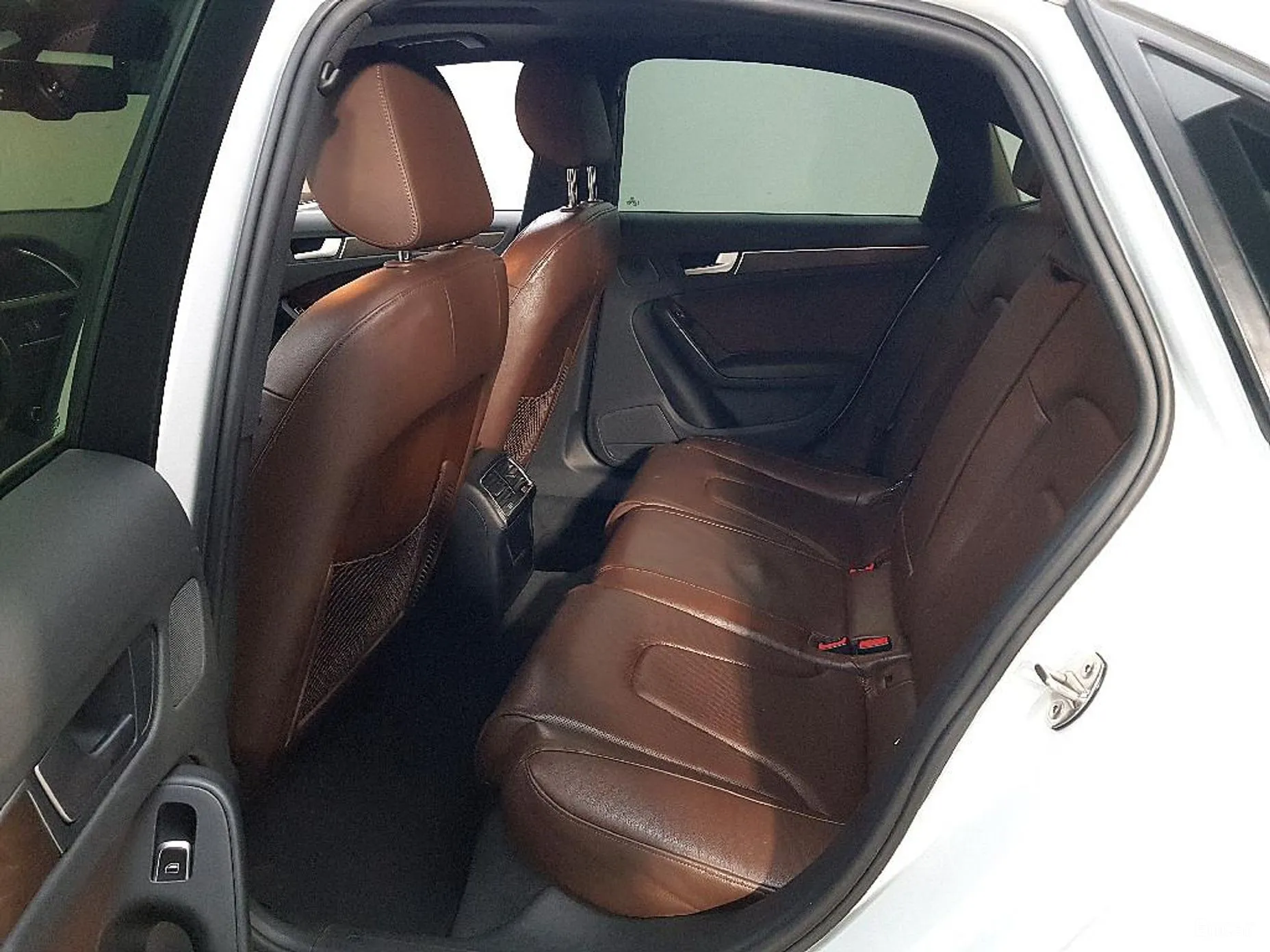 Audi New A4 превью 9