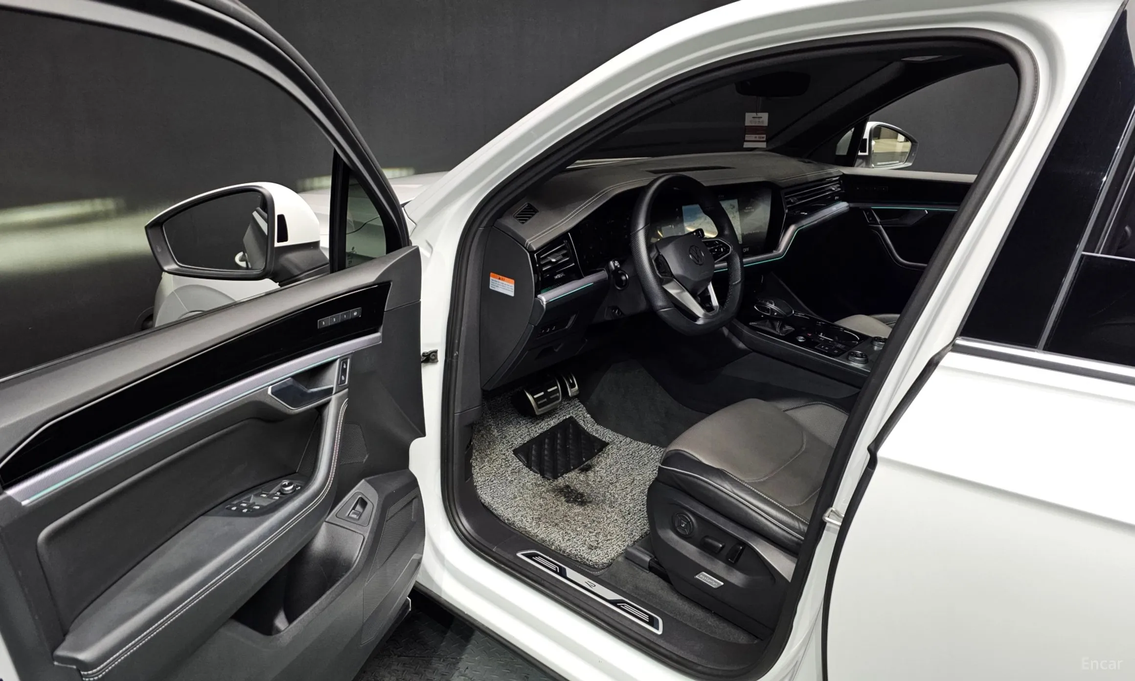 Volkswagen Touareg 3rd Generation превью 10