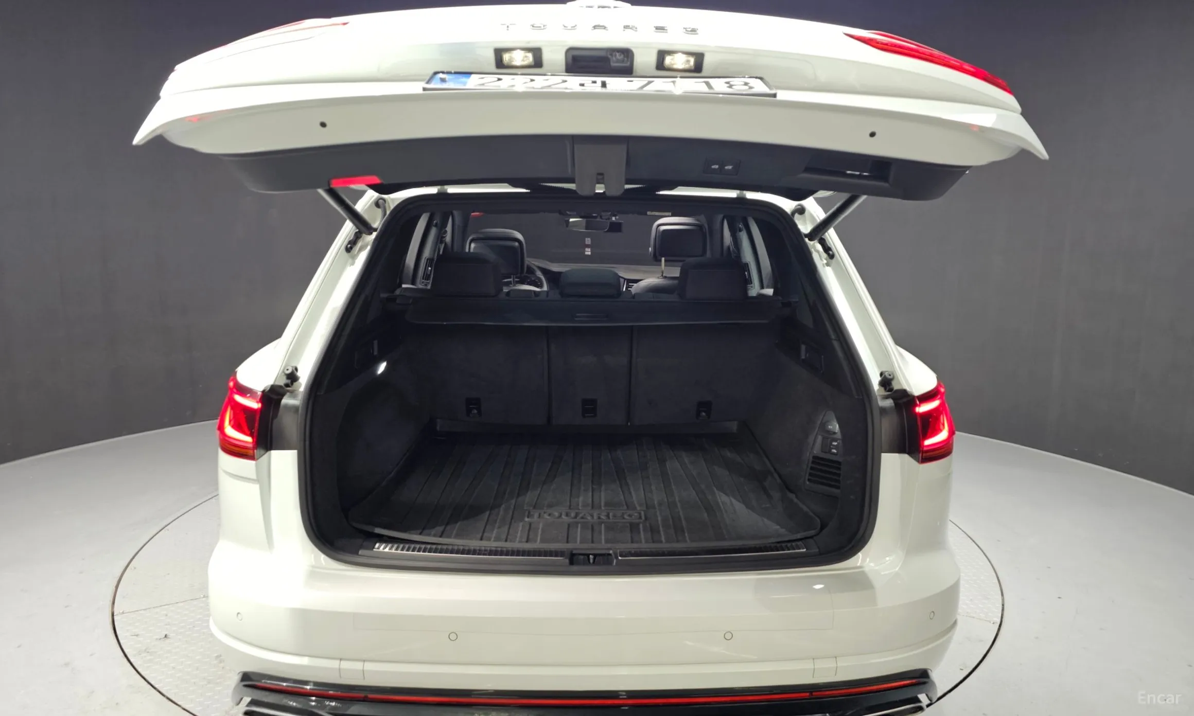 Volkswagen Touareg 3rd Generation превью 20