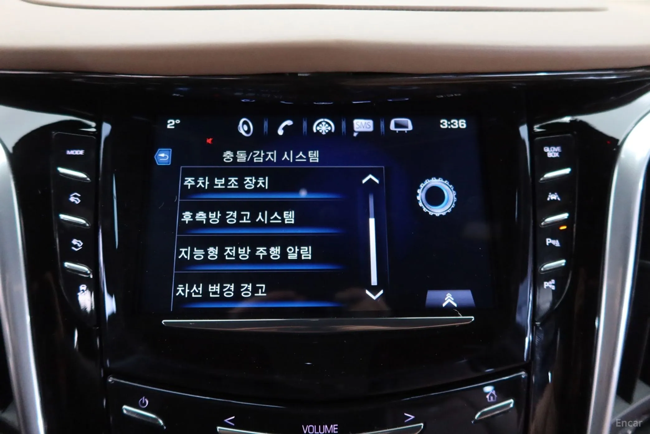 Cadillac Escalade превью 18