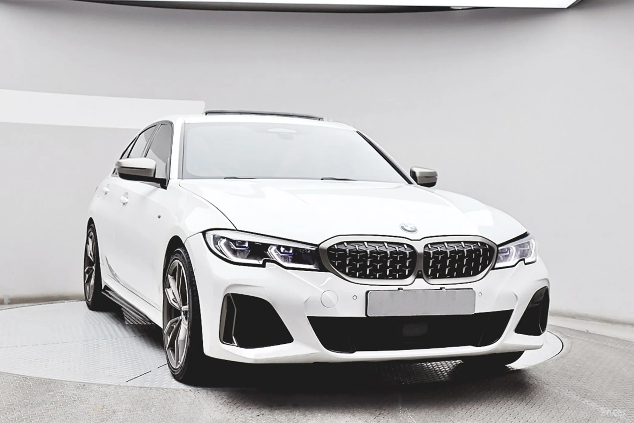 BMW 3 Series (G20) превью 3