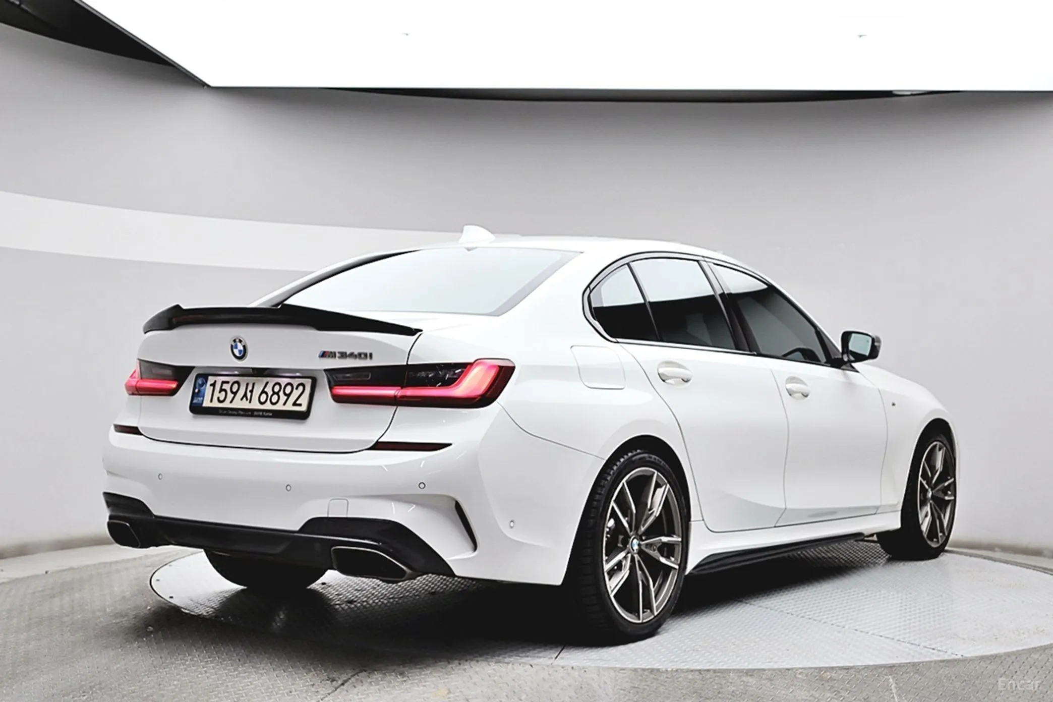 BMW 3 Series (G20) превью 4