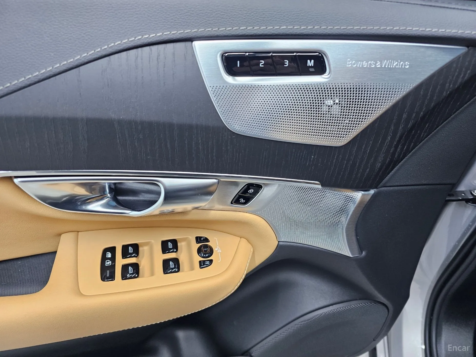 Volvo XC90 Gen 2 превью 17