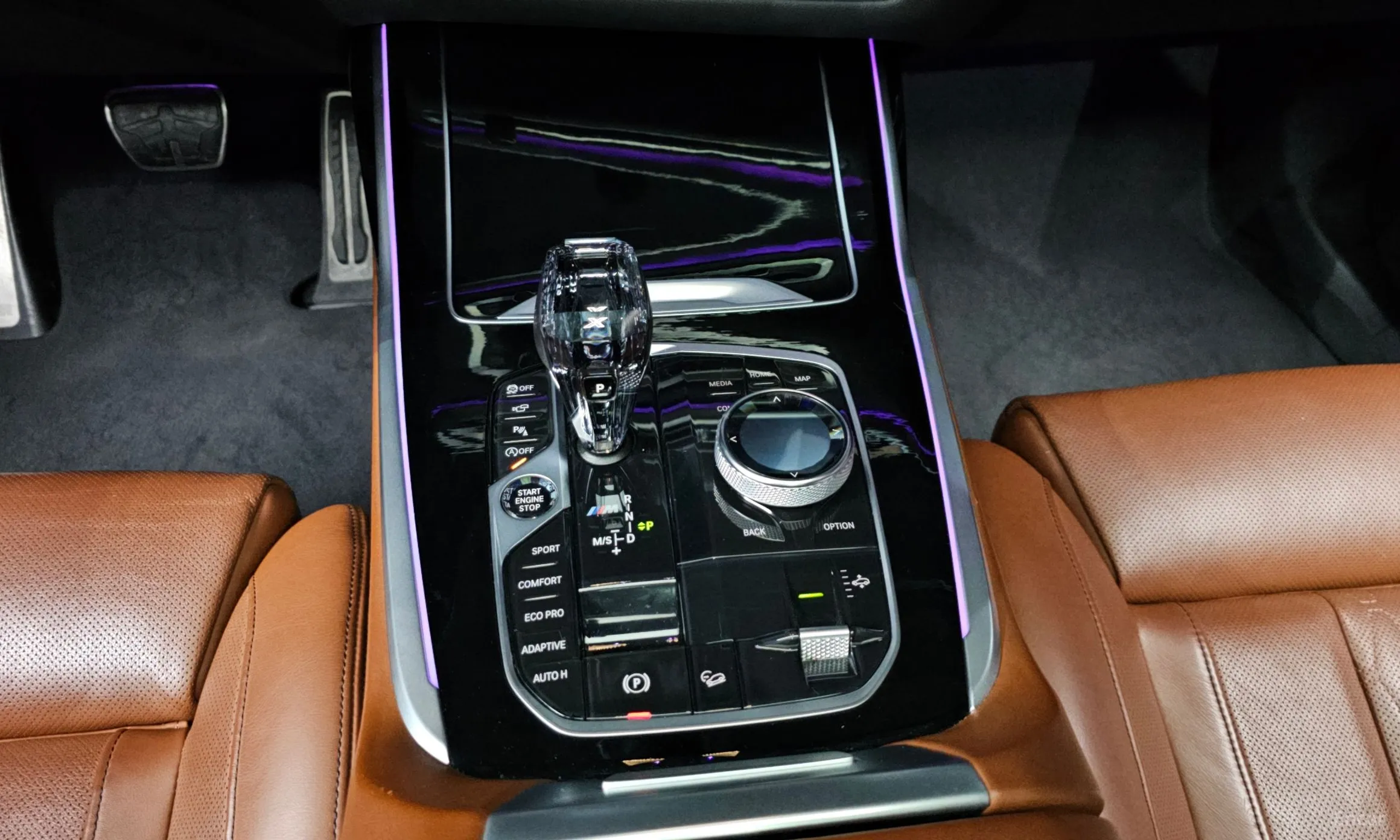 BMW X7 (G07) превью 9