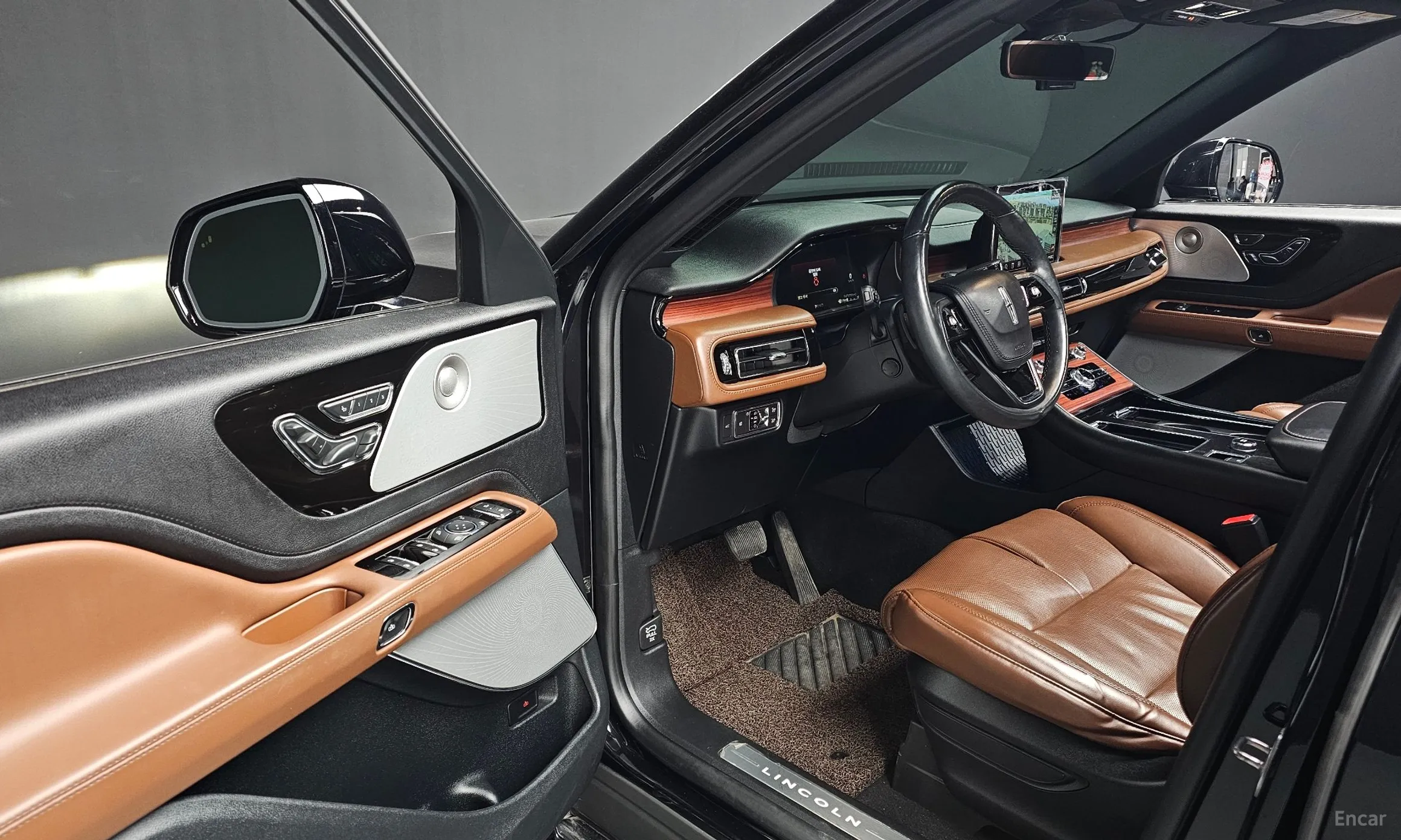 Lincoln Aviator 2nd Generation превью 11