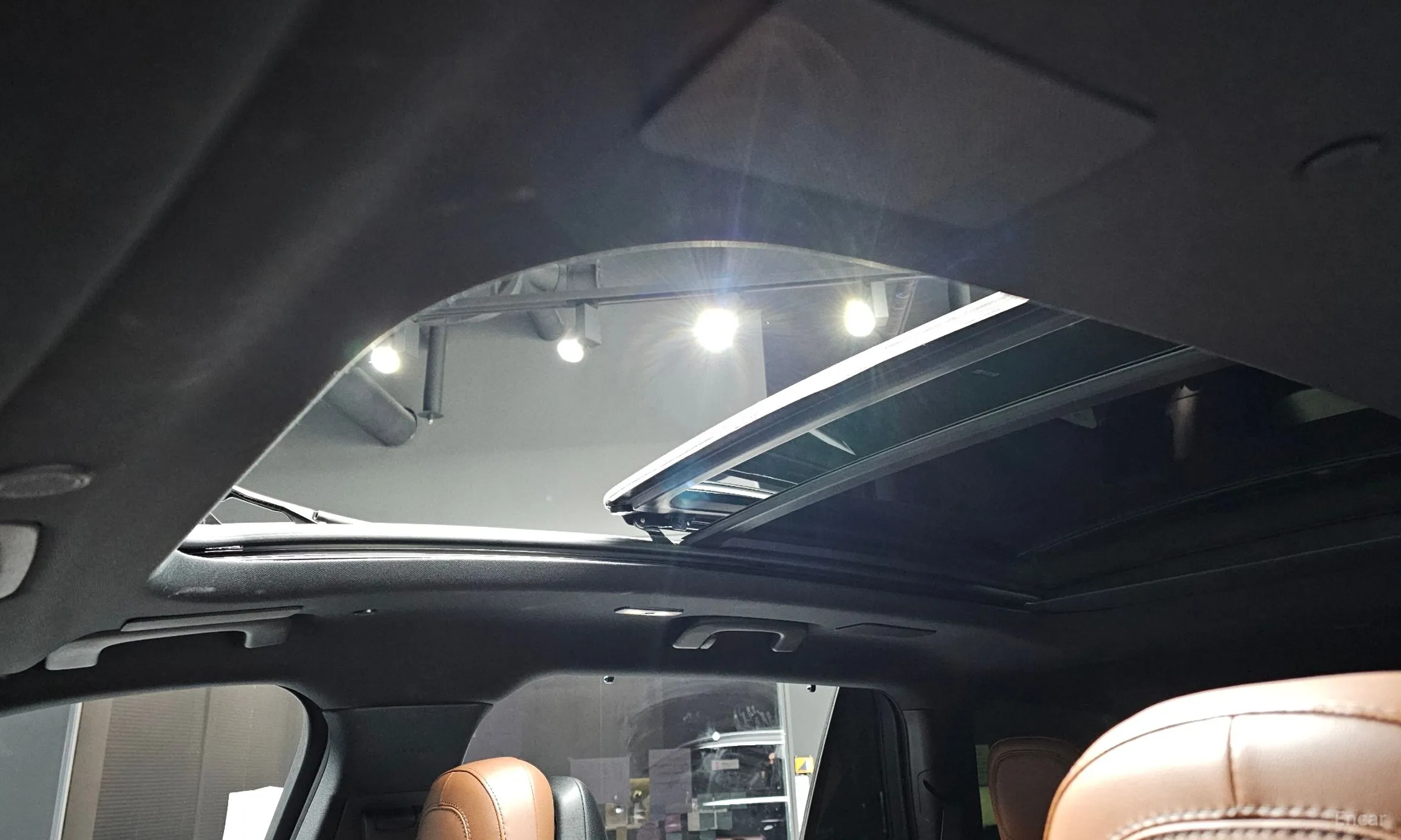 Lincoln Aviator 2nd Generation превью 19