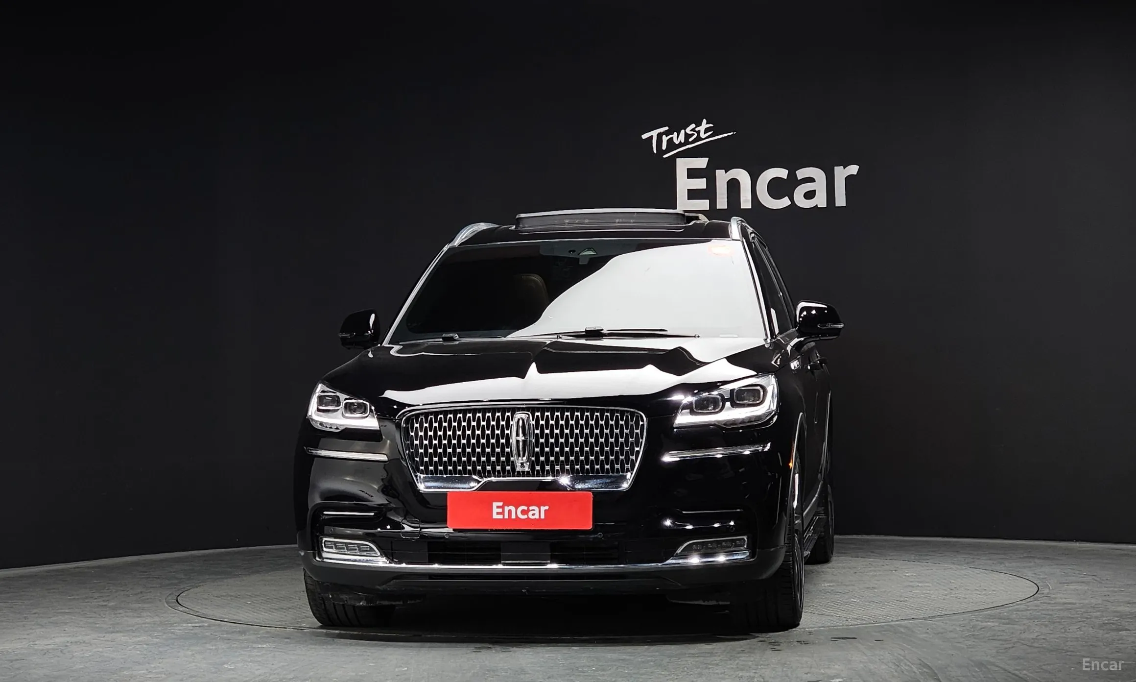 Lincoln Aviator 2nd Generation превью 3