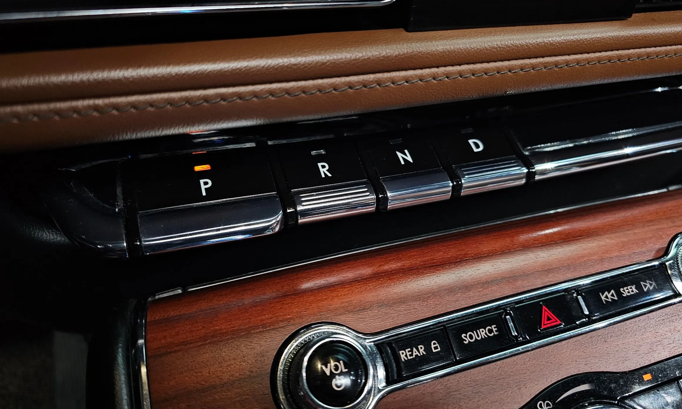 Lincoln Aviator 2nd Generation превью 9
