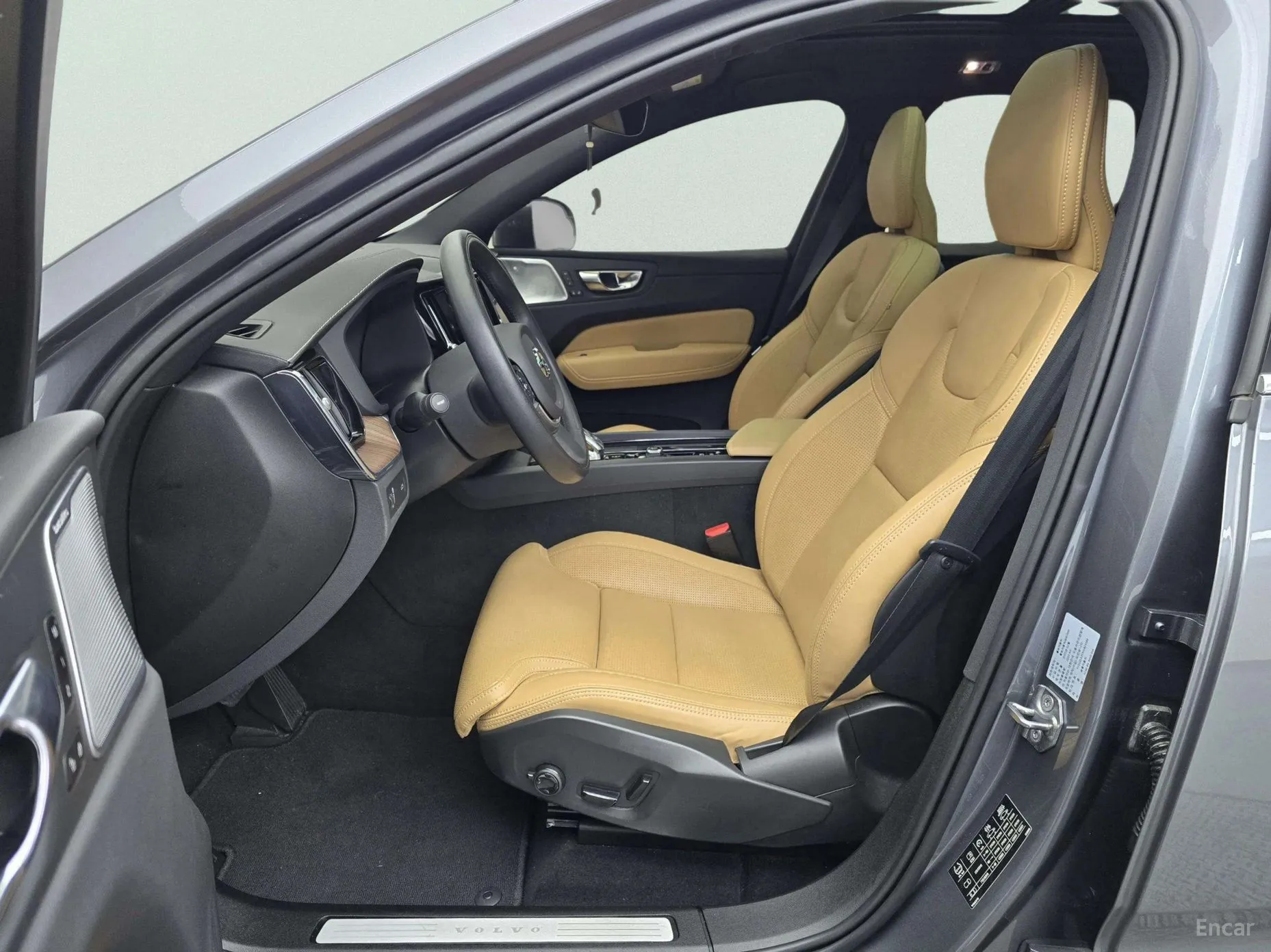 Volvo XC60 Gen 2 превью 10