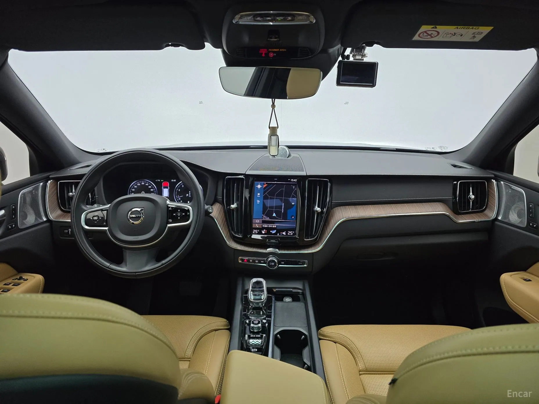 Volvo XC60 Gen 2 превью 7