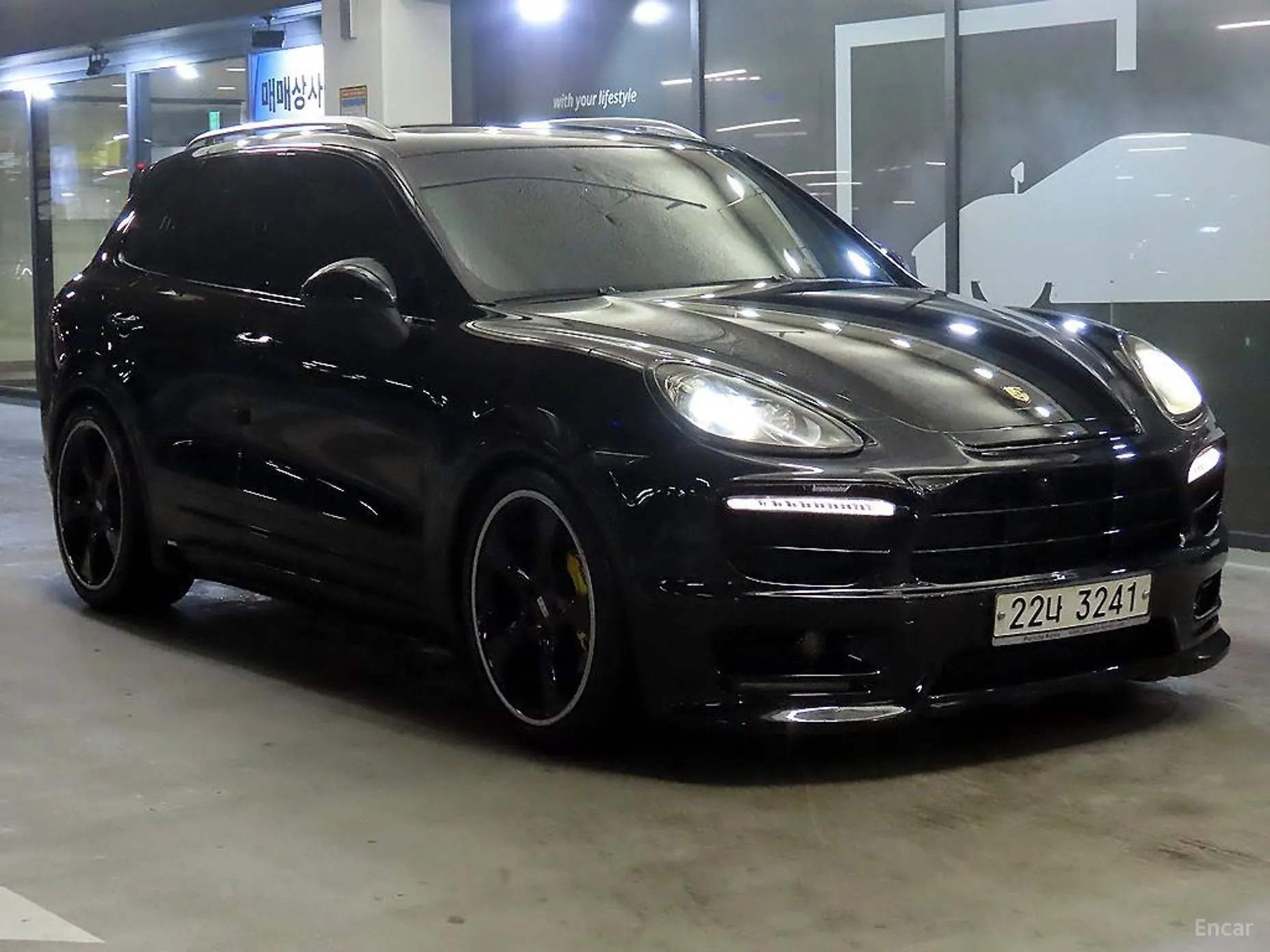 New Cayenne