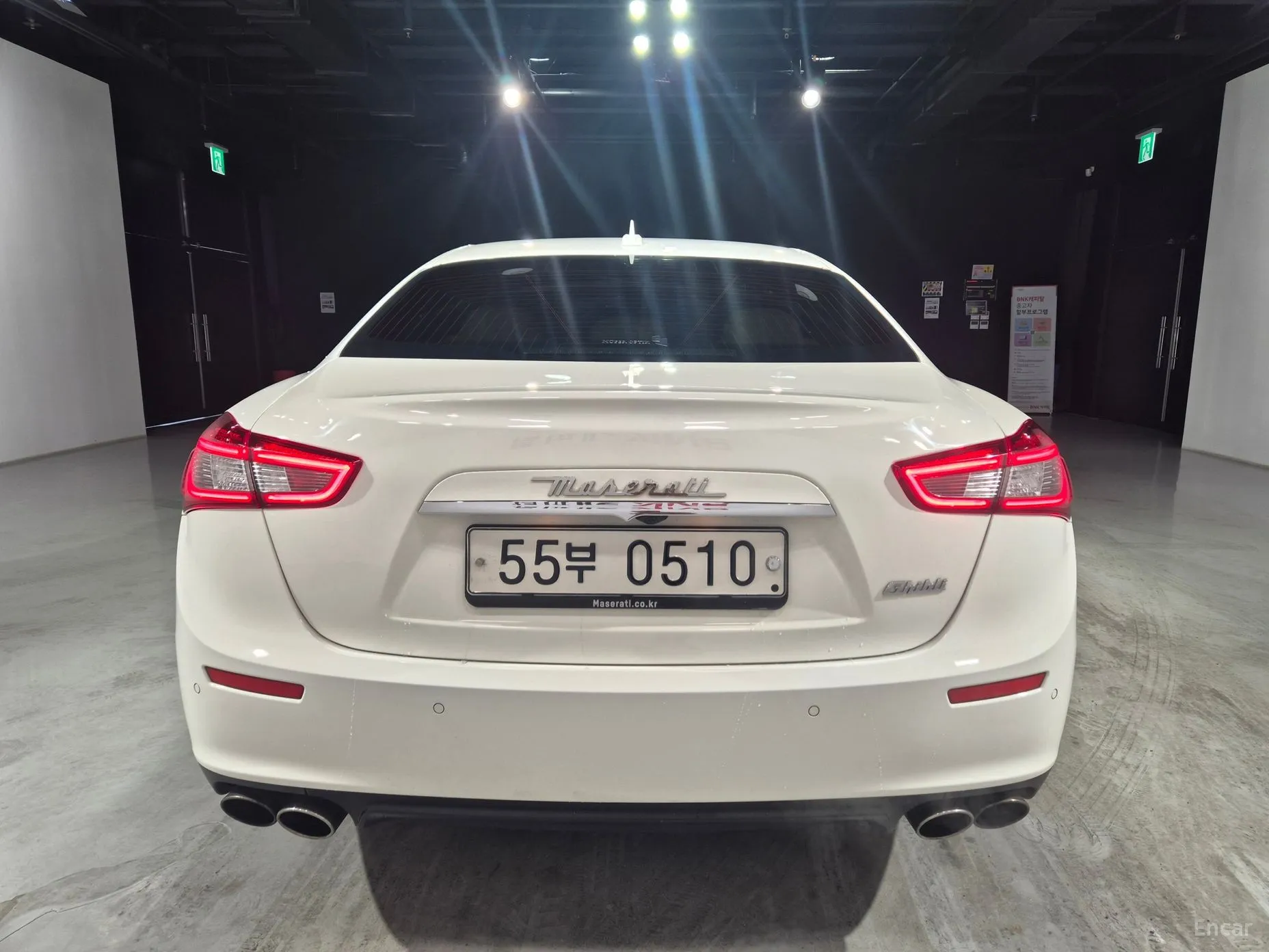 Maserati Ghibli превью 6