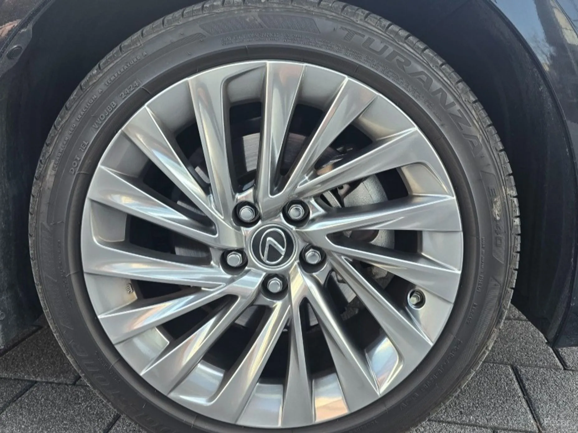 Lexus ES300h 7th Generation превью 5