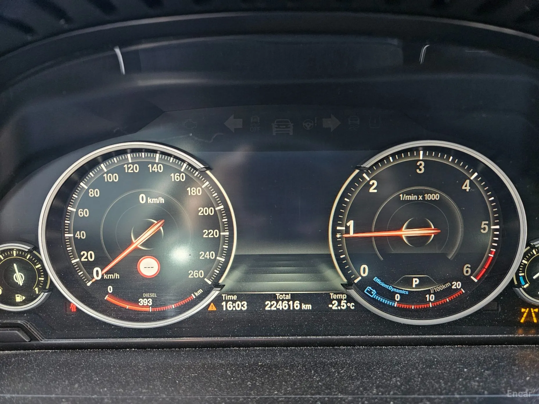 BMW 7 Series (F01) превью 10