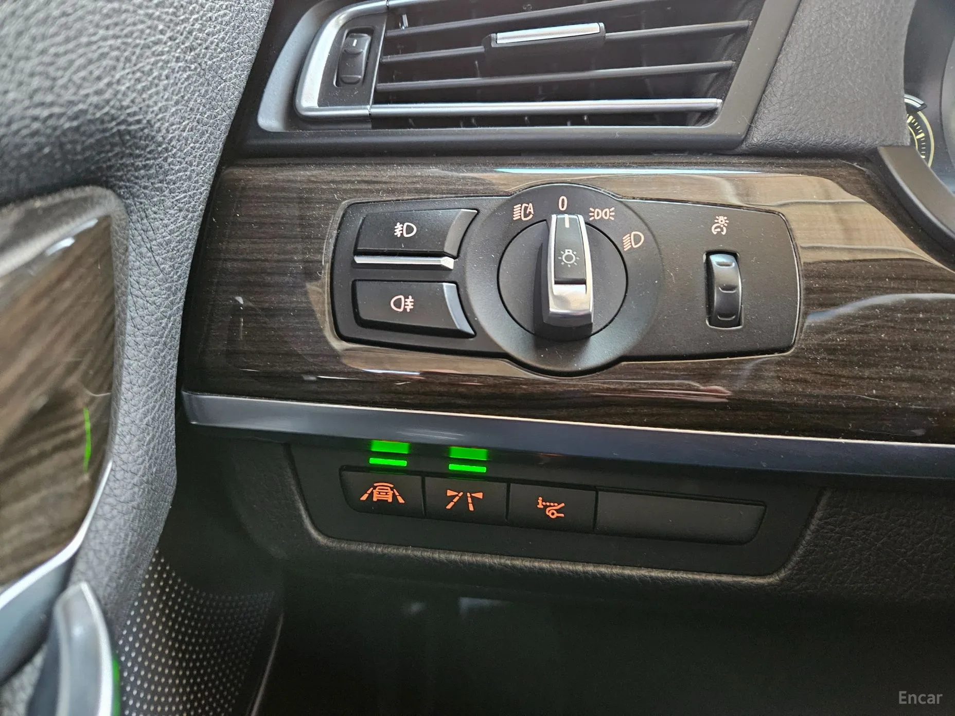 BMW 7 Series (F01) превью 13