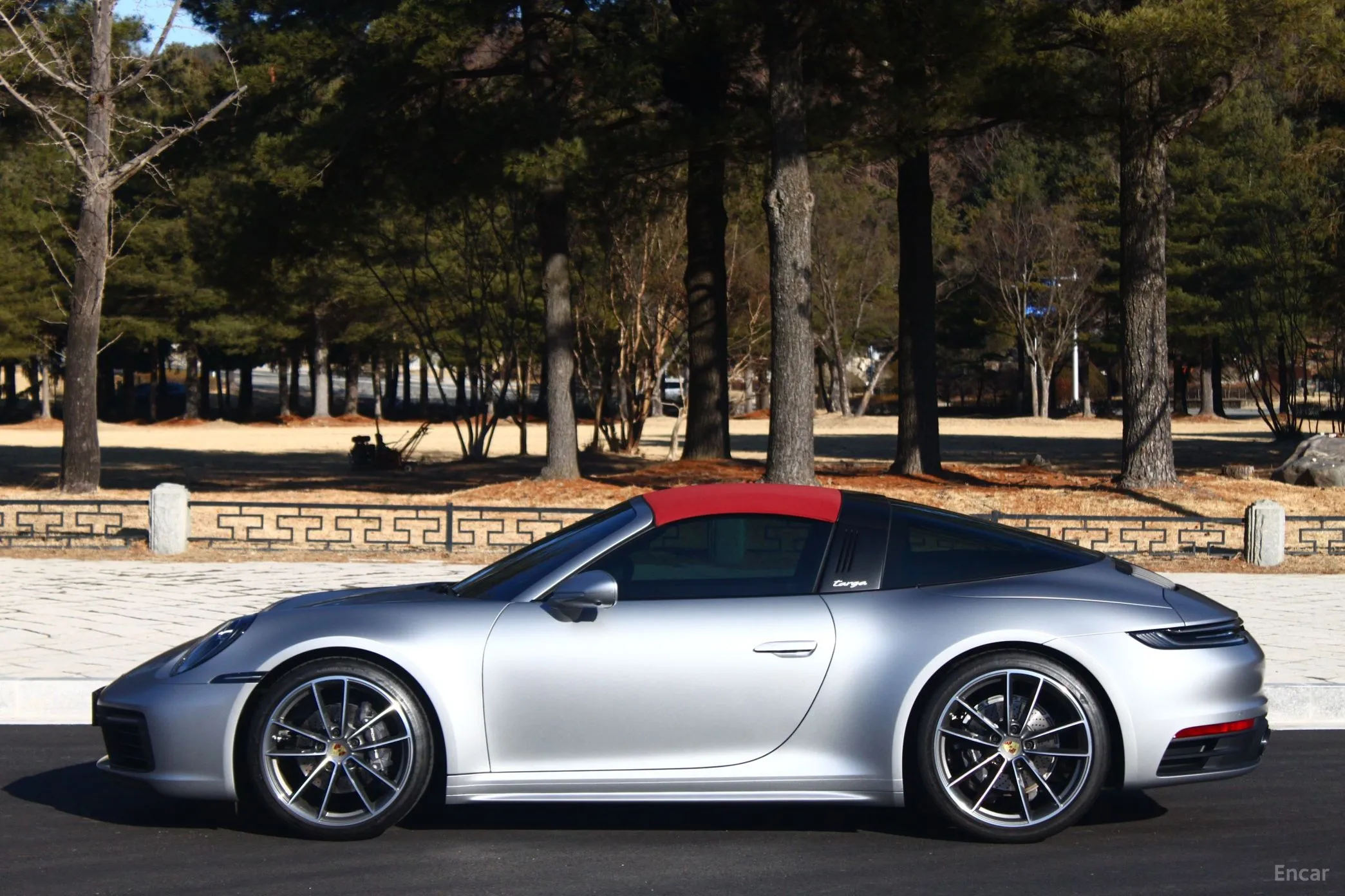 Porsche 911 (992) превью 3