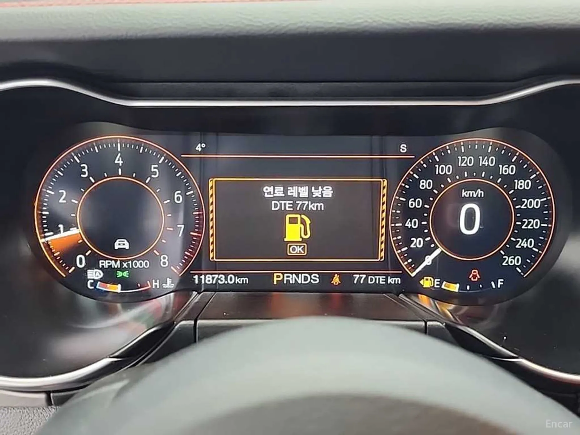 Ford Mustang превью 6