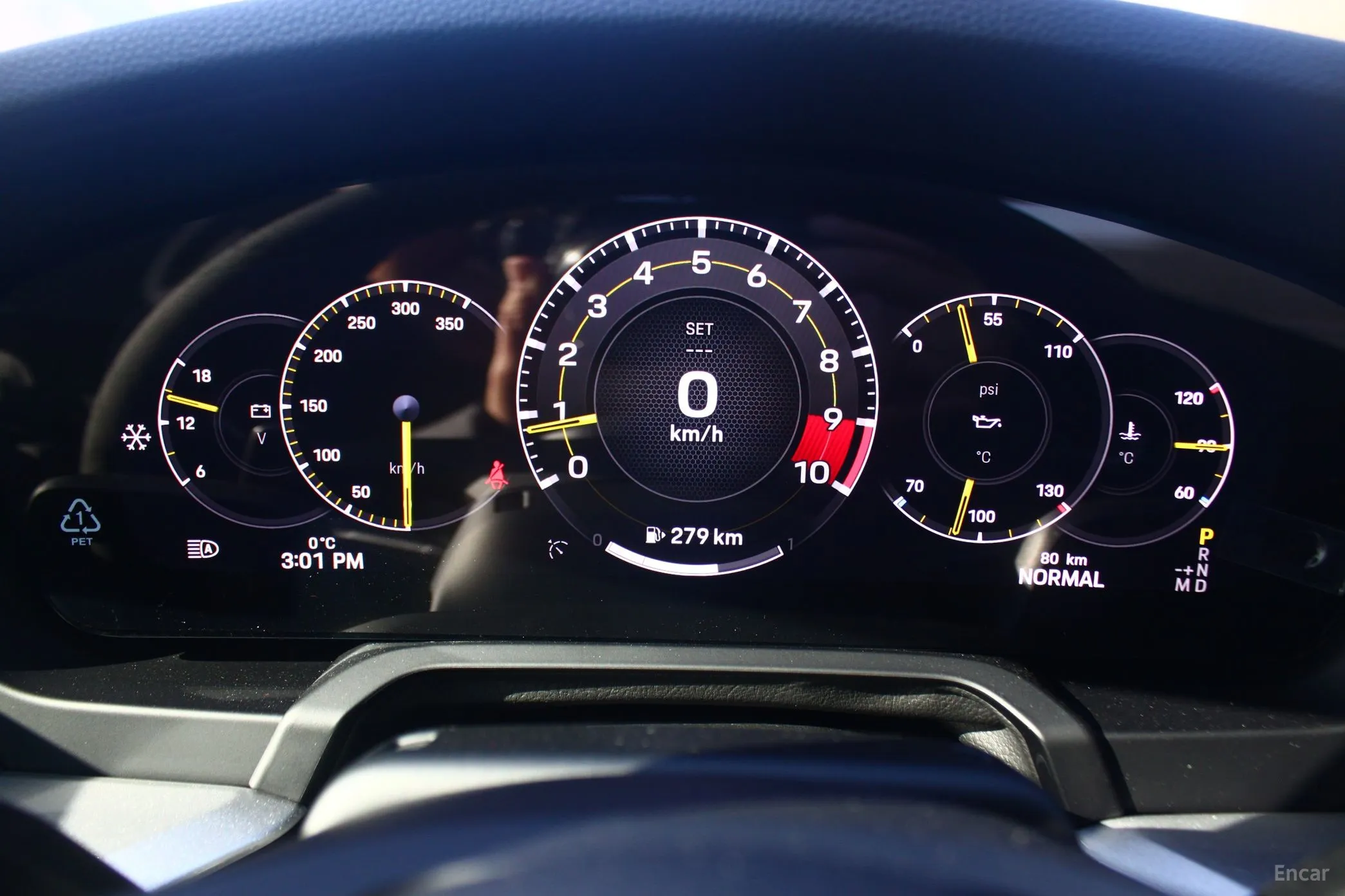 Porsche 911 (992) превью 6