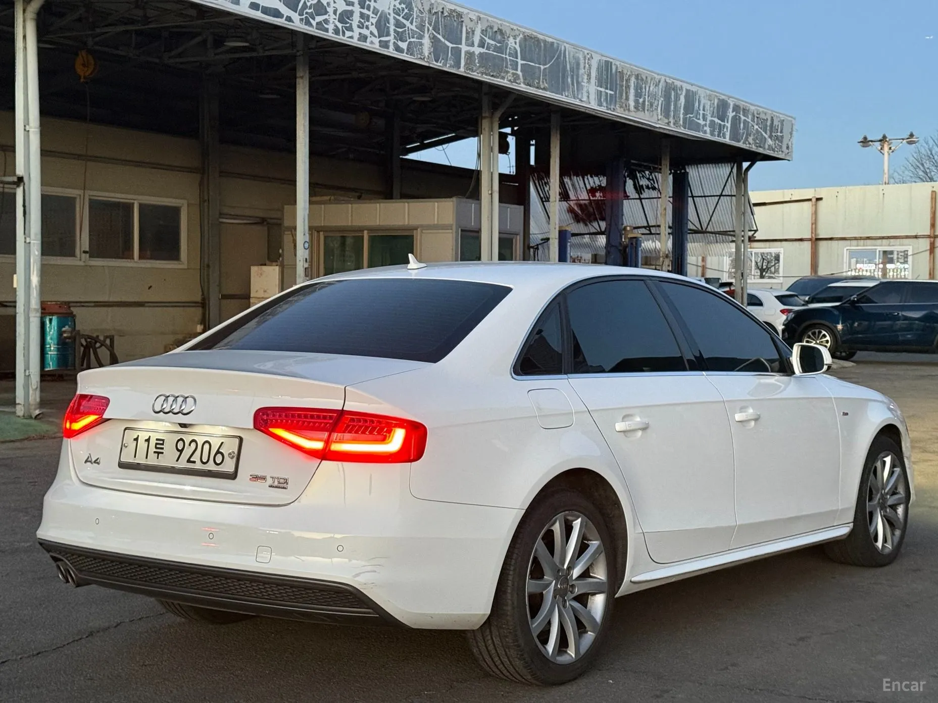 Audi New A4 превью 2