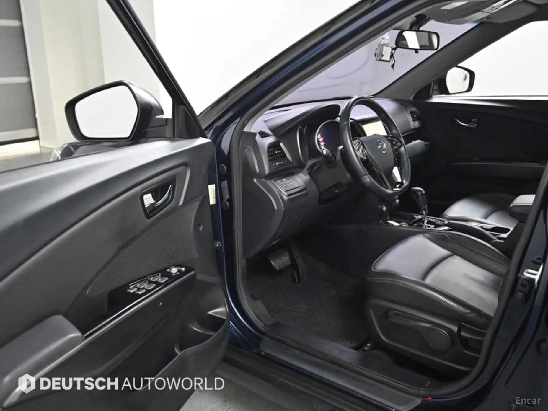 KG Mobility (SsangYong) Tivoli Air превью 11