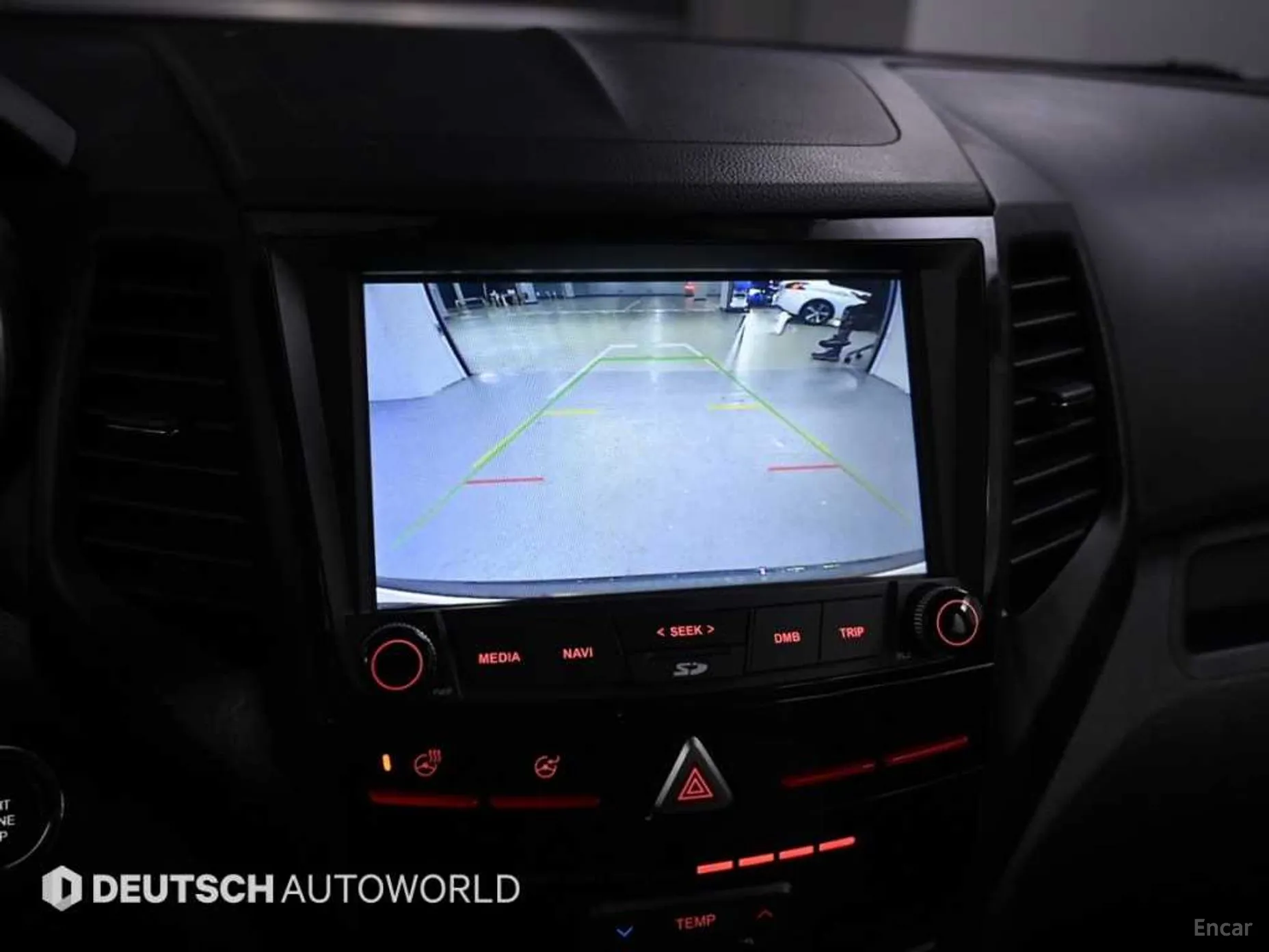 KG Mobility (SsangYong) Tivoli Air превью 15