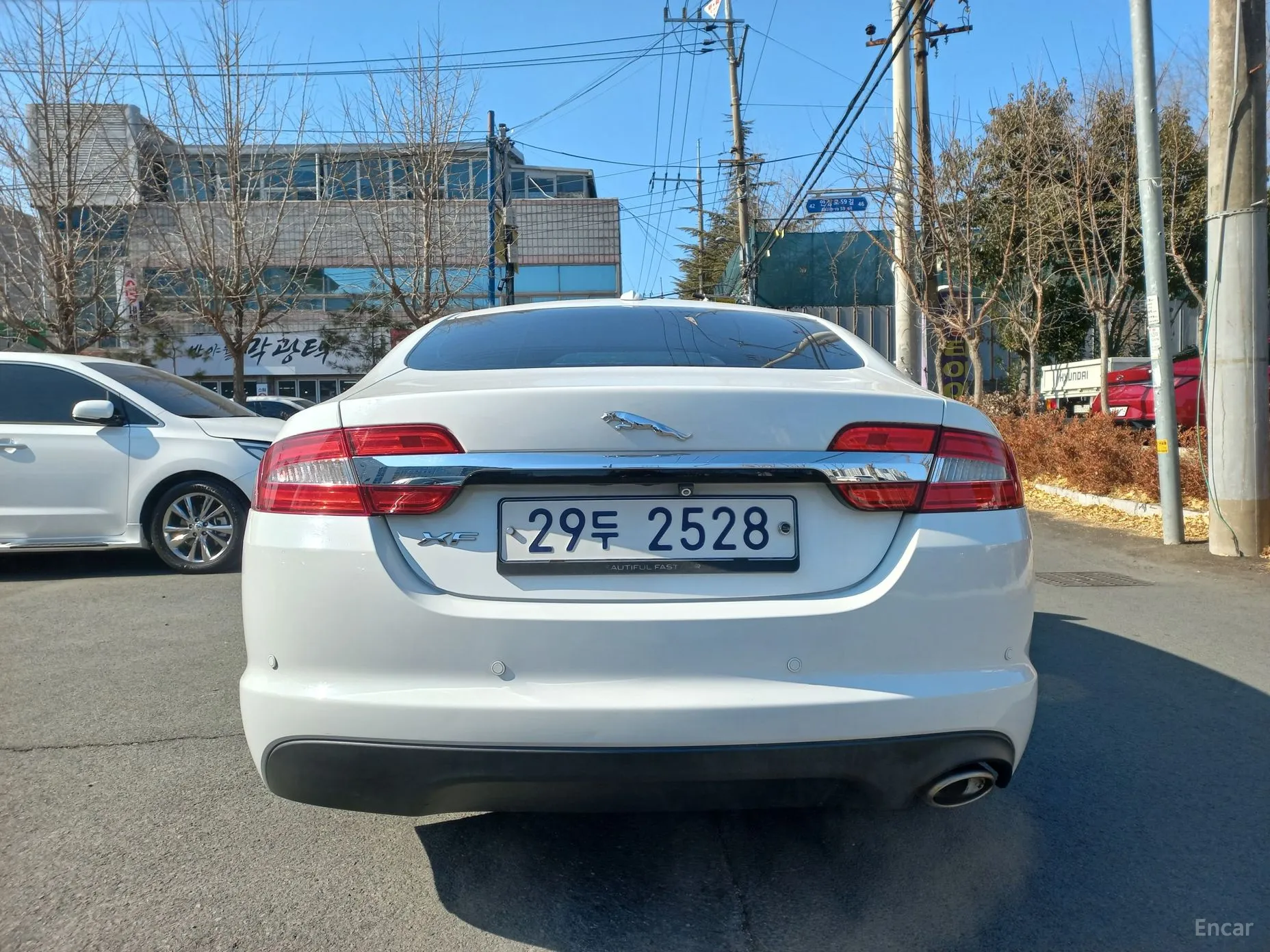 Jaguar New XF превью 6