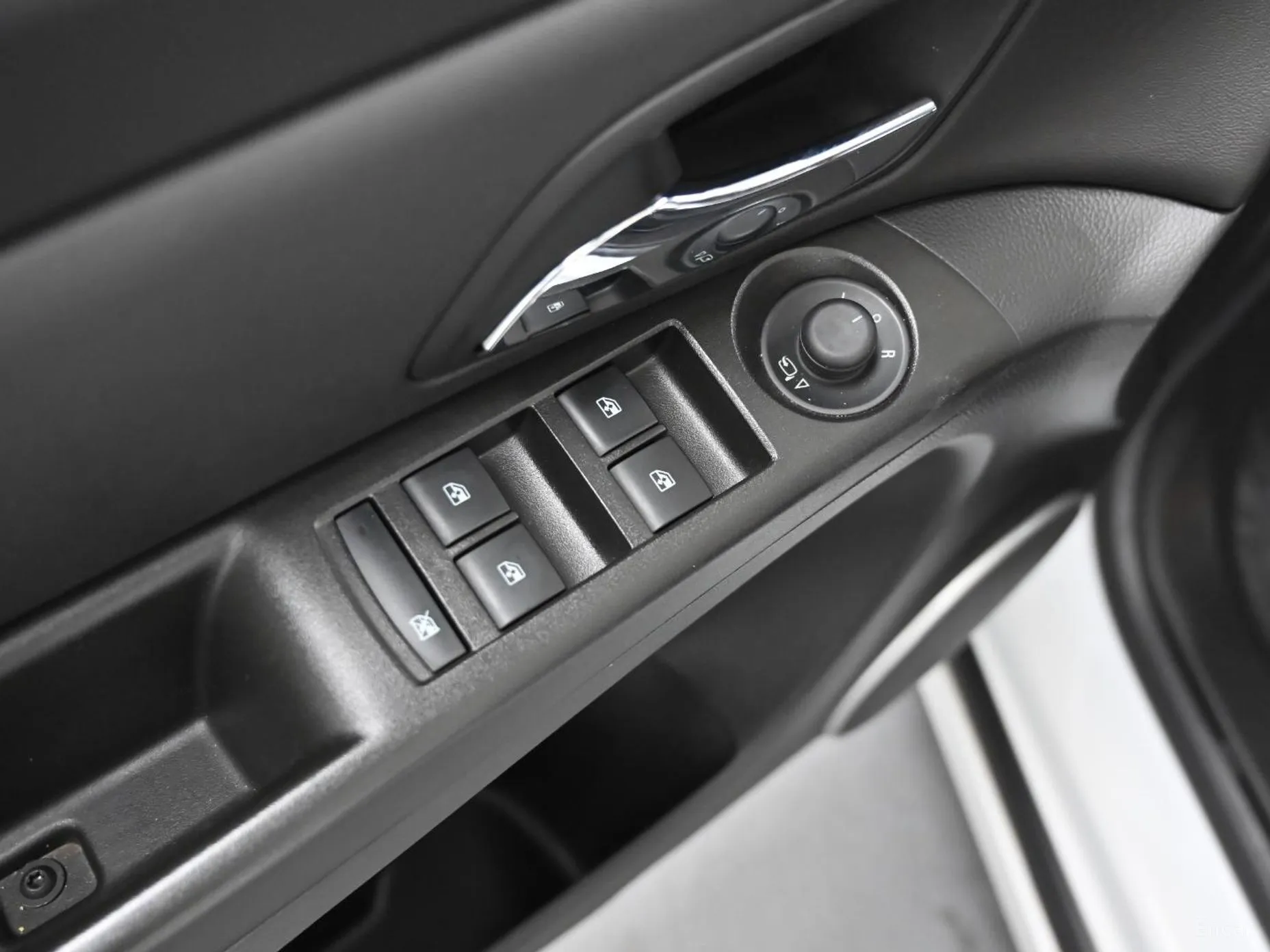 Chevrolet (GM Daewoo) Cruze превью 16