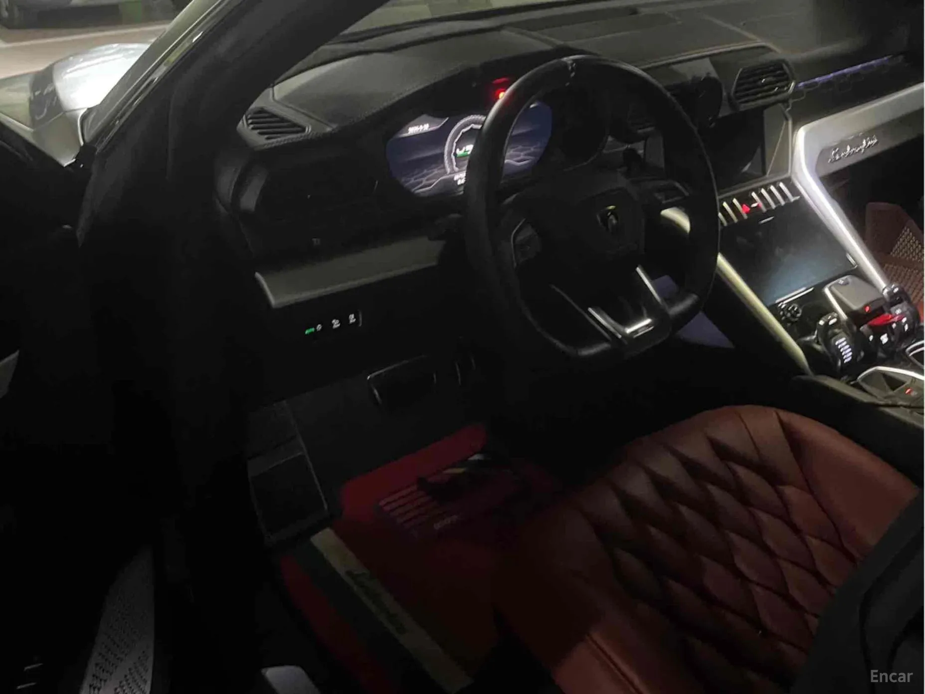 Lamborghini Urus превью 7