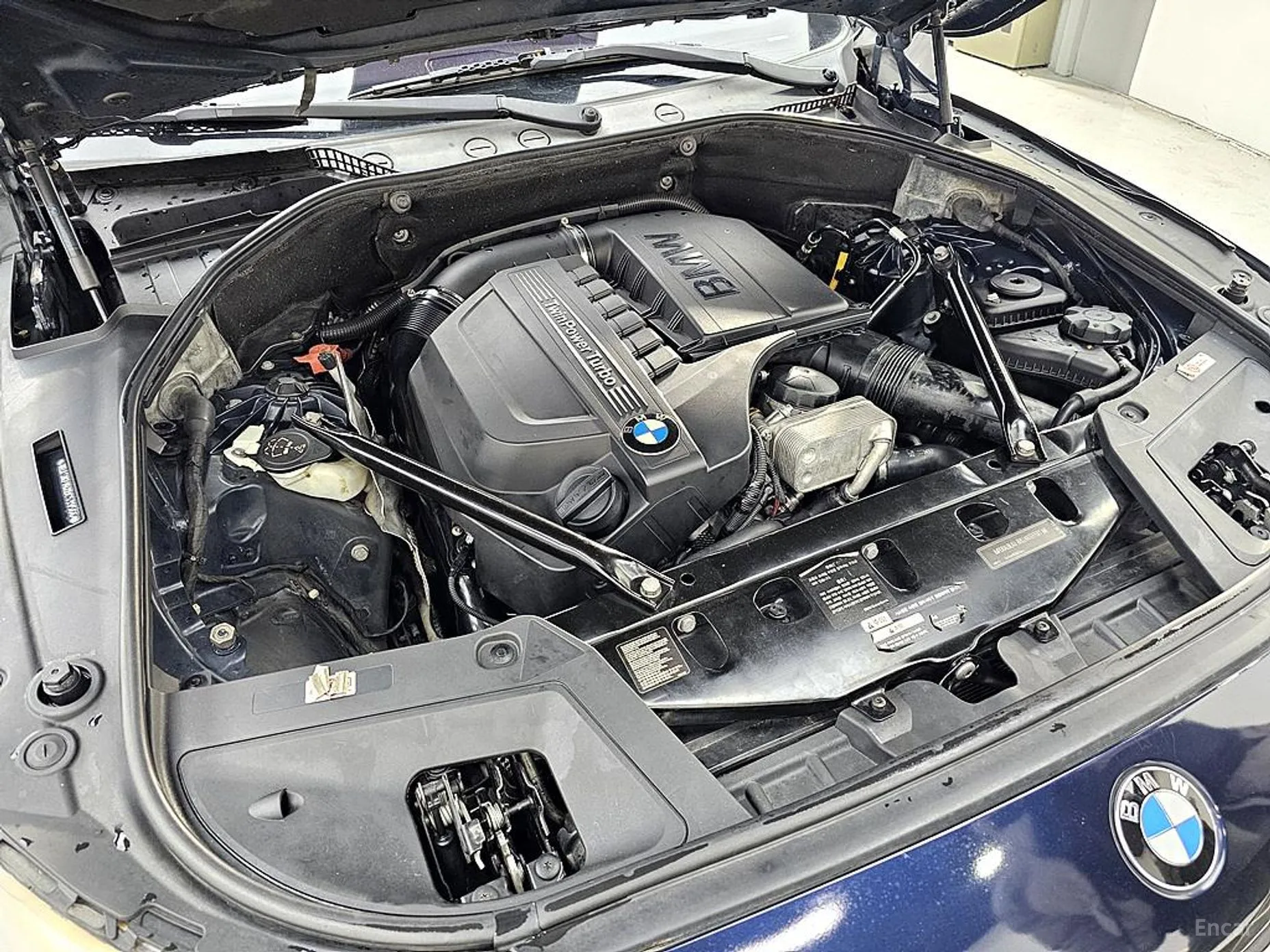 BMW 5 Series GT (F07) превью 6