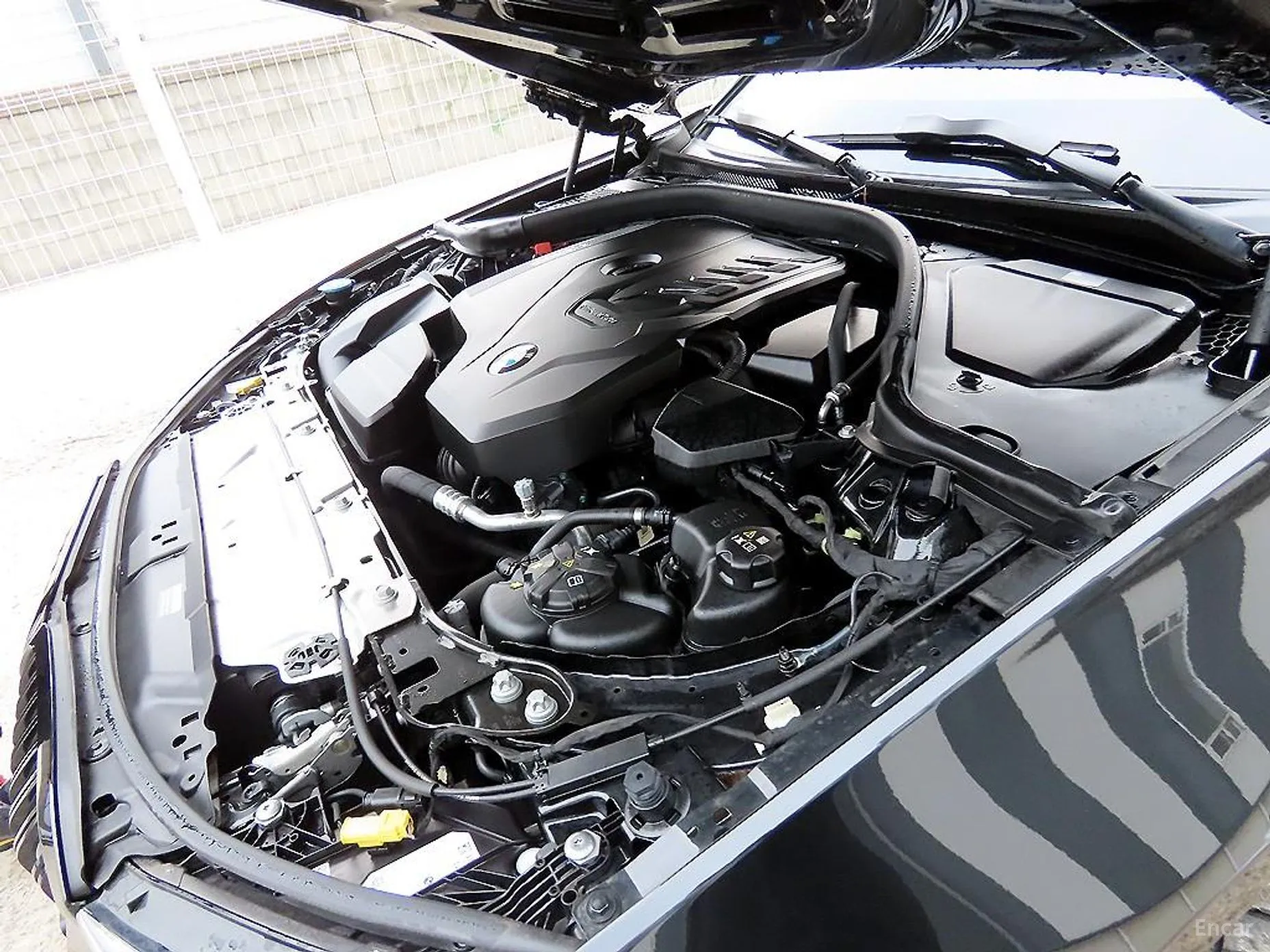 BMW 3 Series (G20) превью 19
