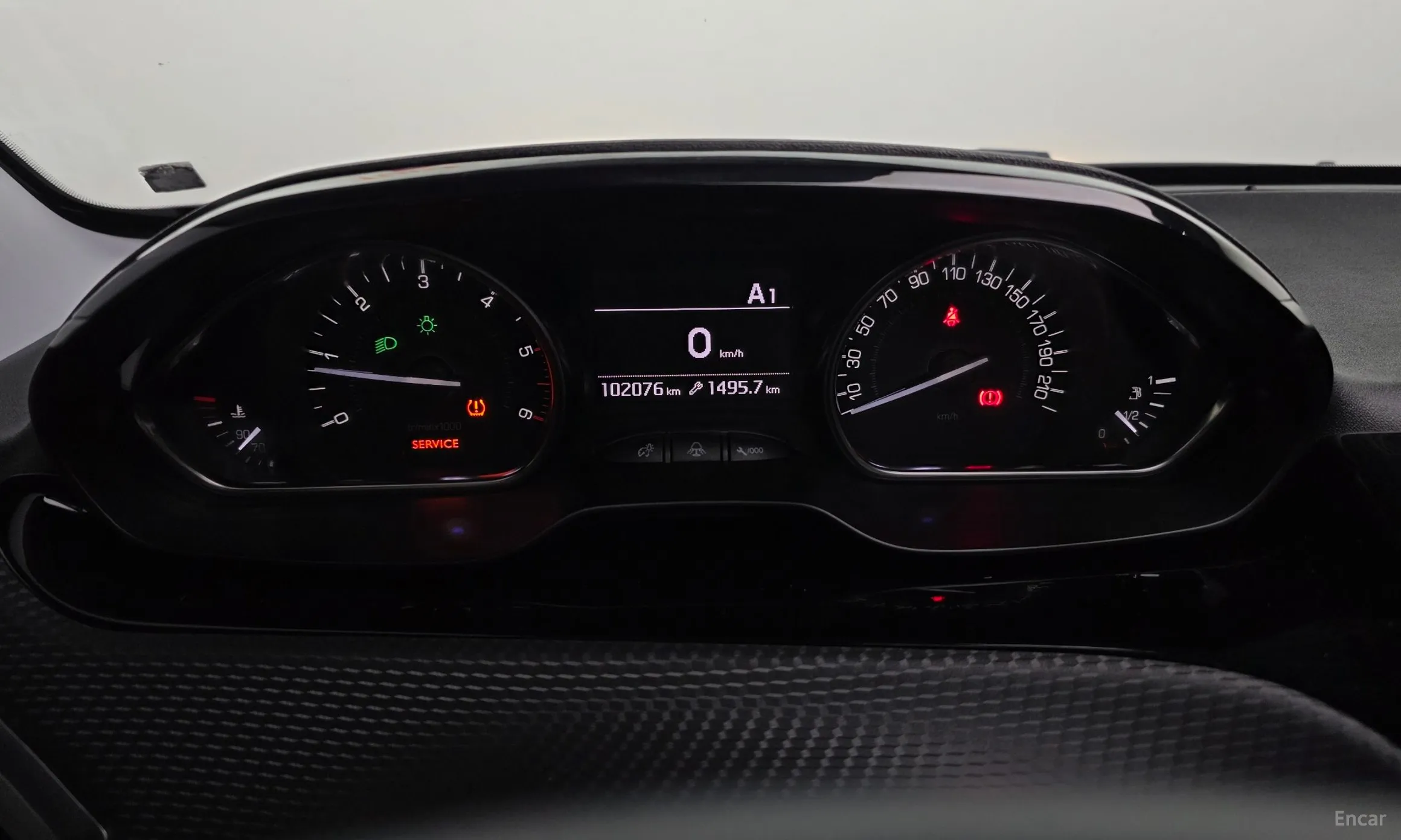 Peugeot 2008. превью 8