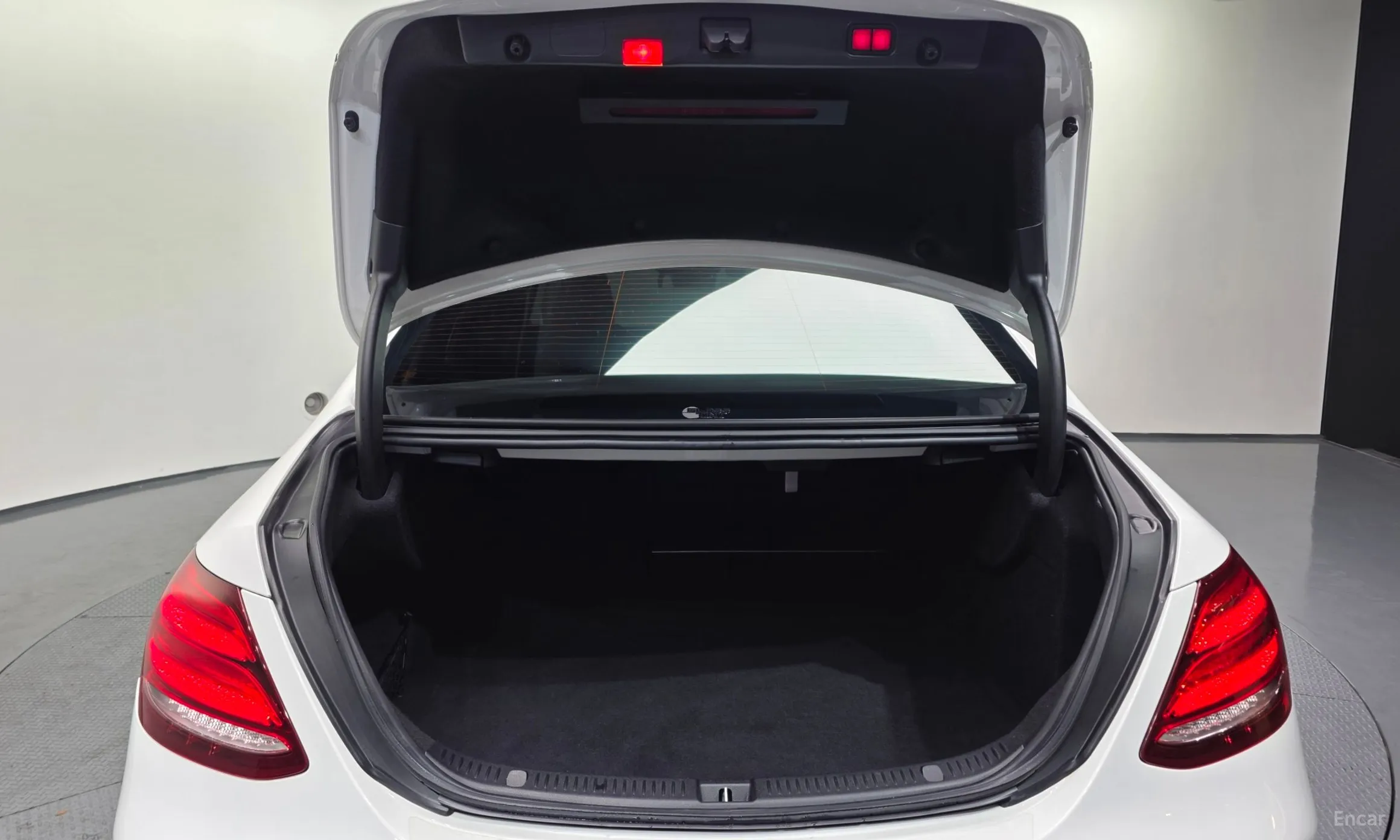 Mercedes Benz E-Class W213 превью 20