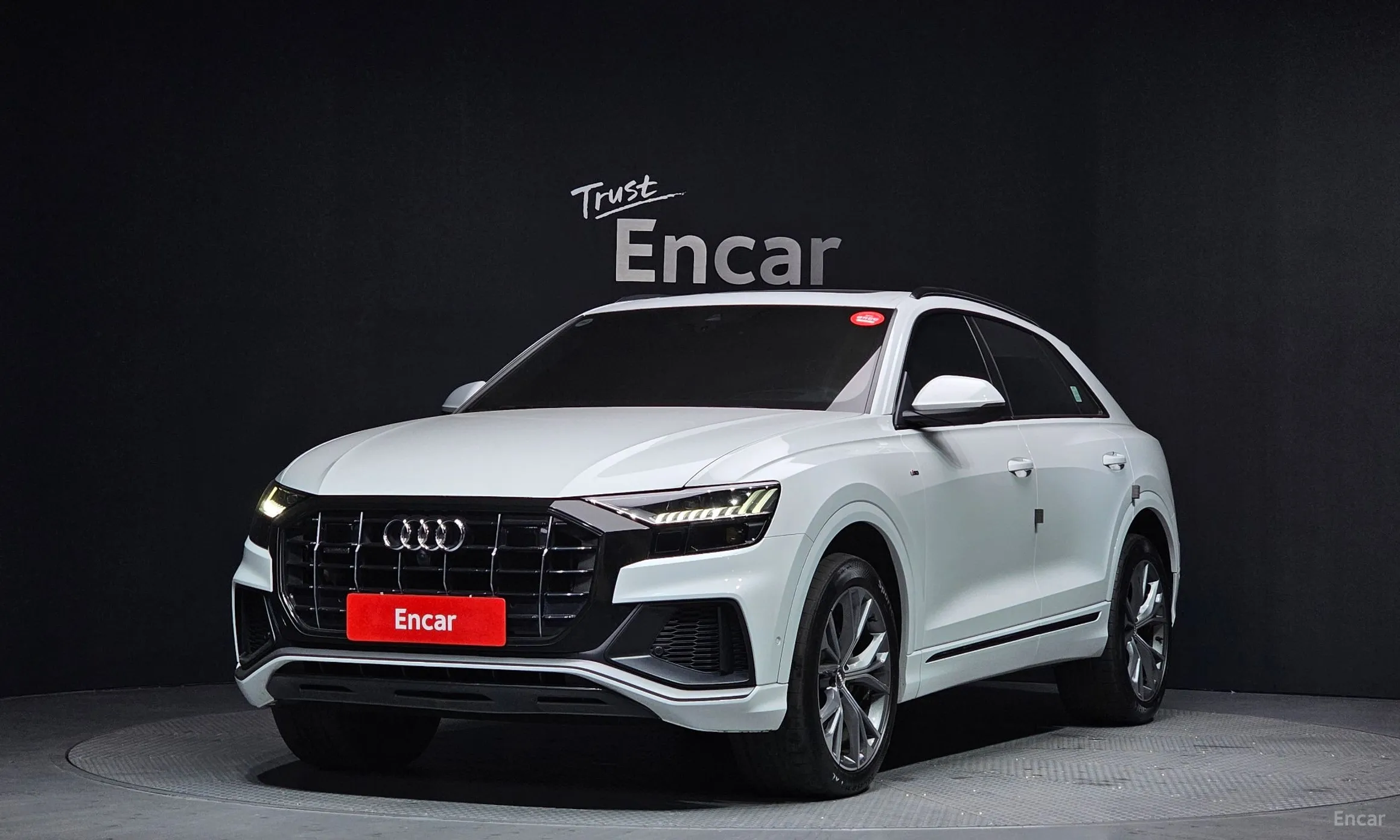 Audi Q8 (4M)