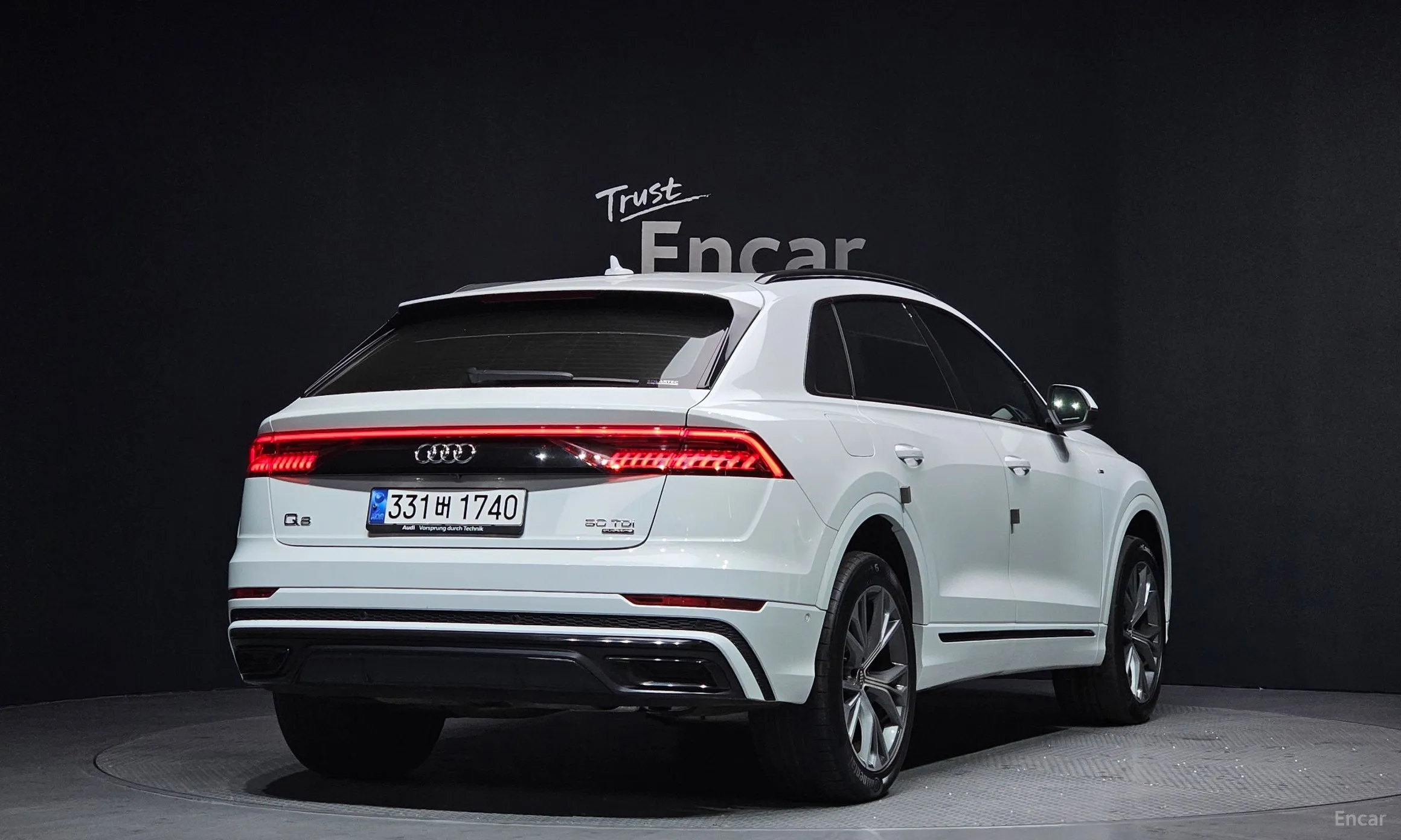 Audi Q8 (4M)