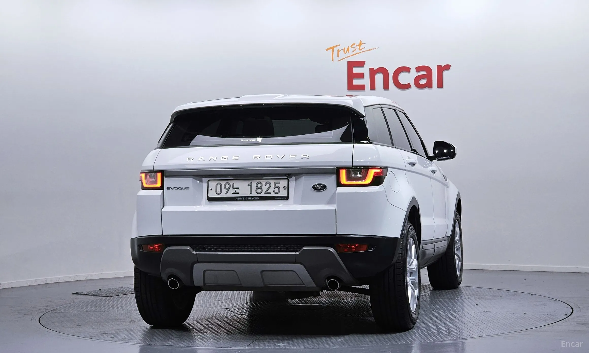 Land Rover Range Rover Evoque превью 4
