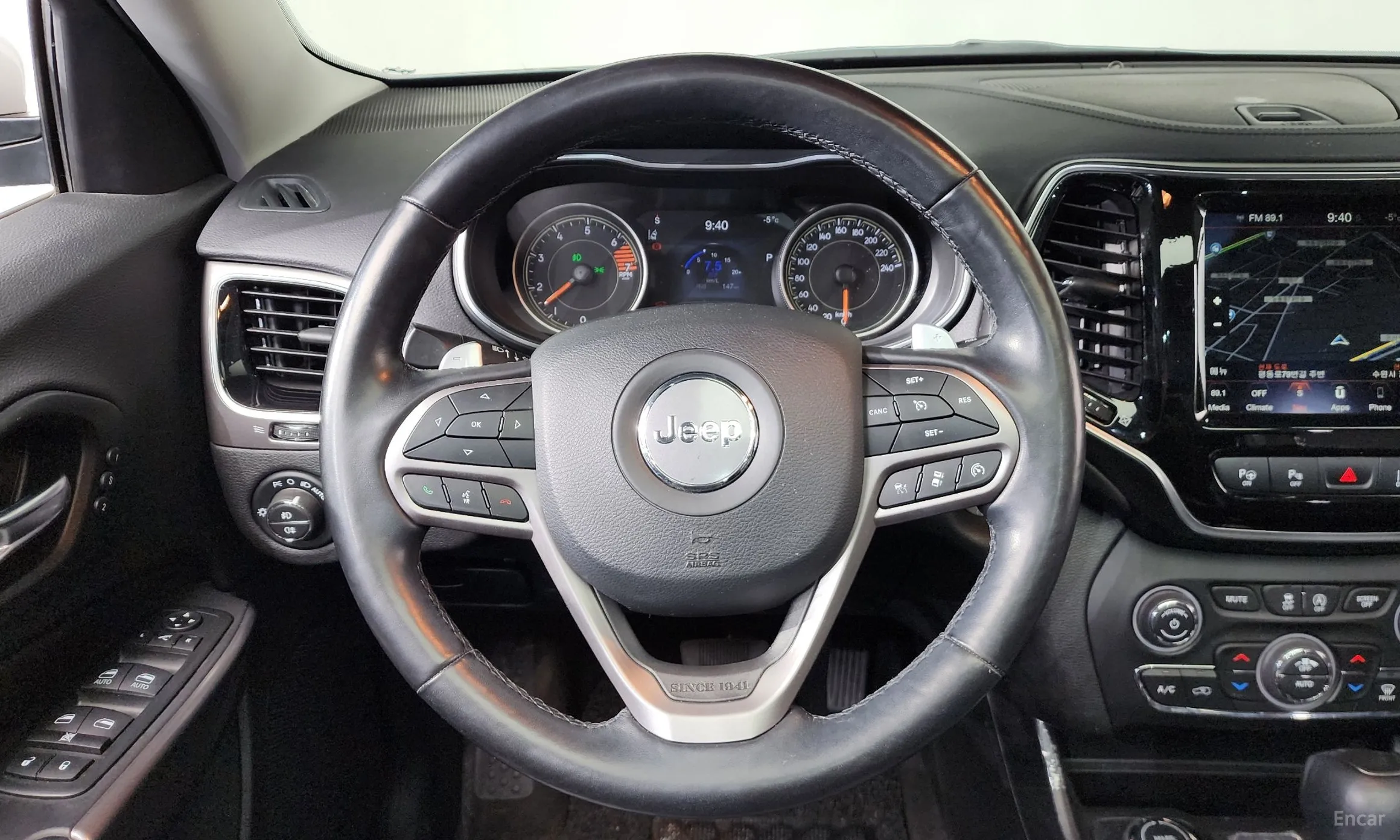 Jeep Cherokee (KL) превью 13