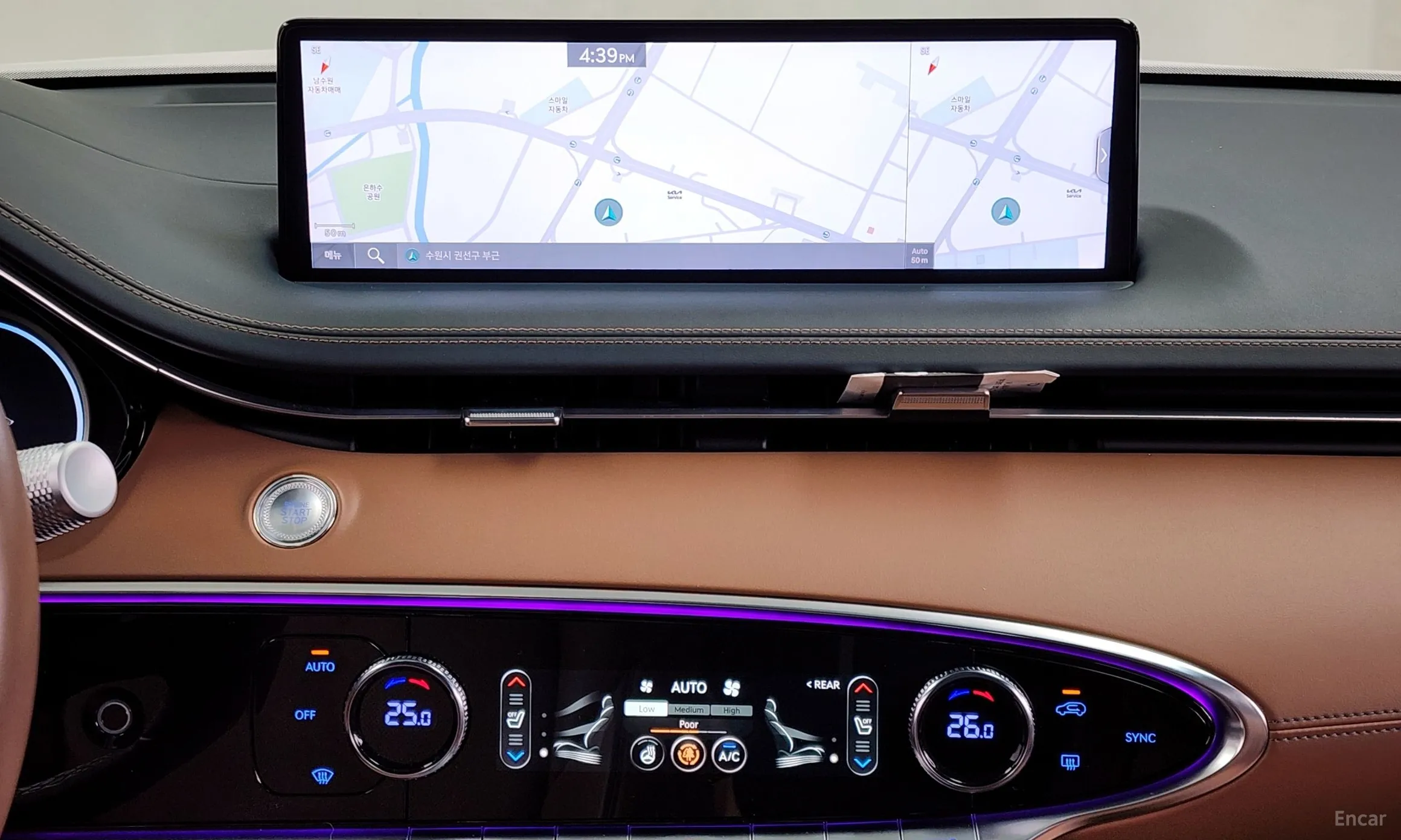 Genesis GV70 превью 14