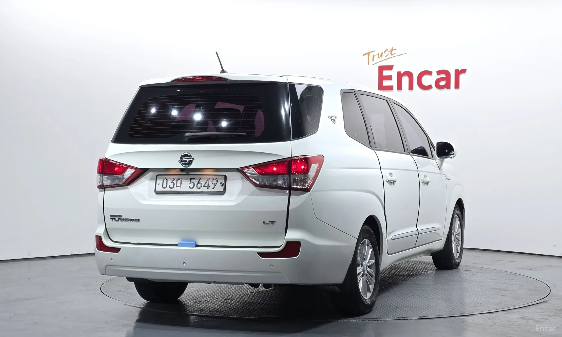 KG Mobility (SsangYong) Korando Turismo превью 2