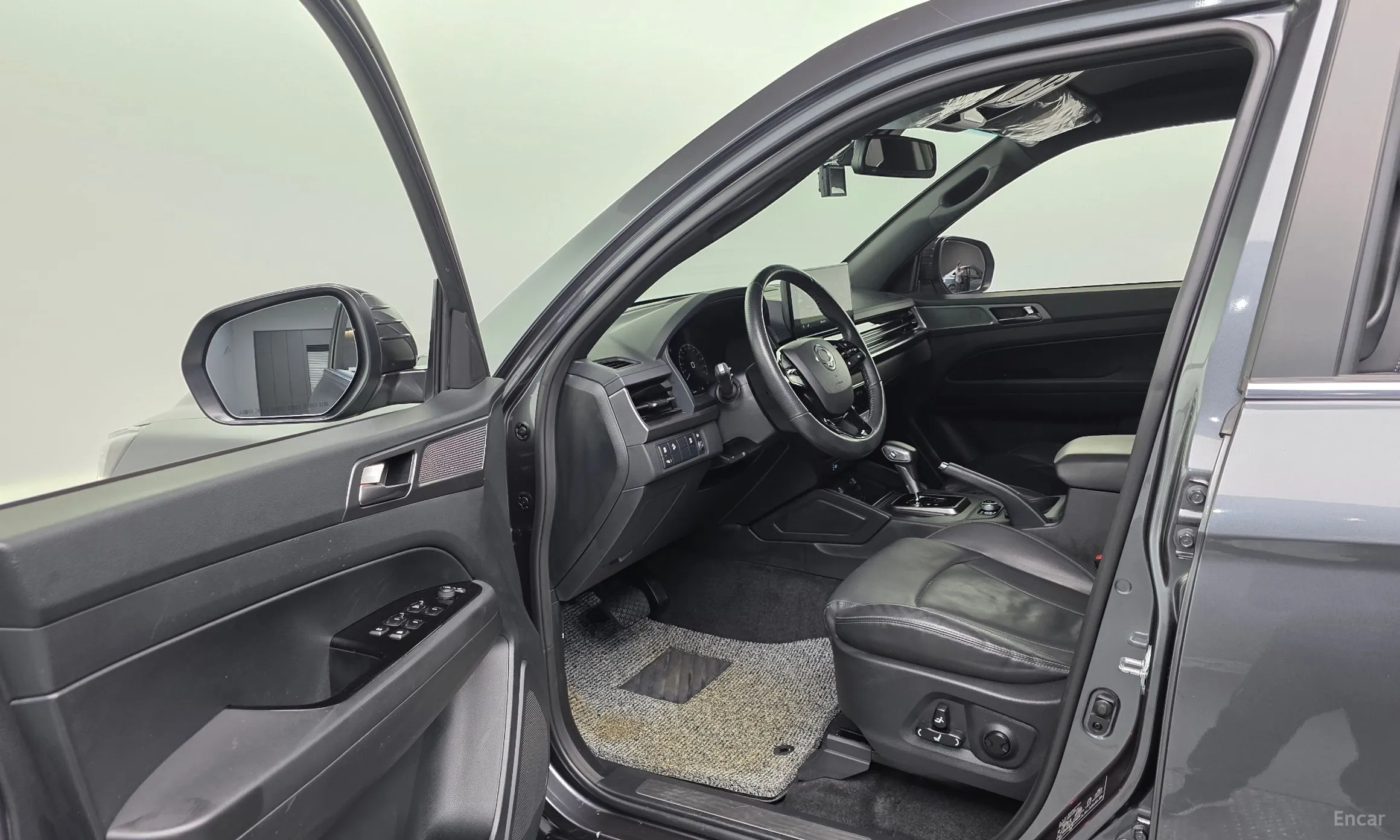 KG Mobility (SsangYong) Rexton Sports превью 11