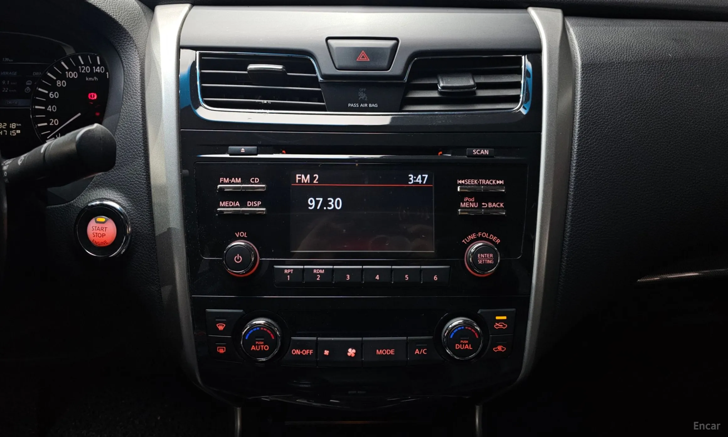 Nissan Altima превью 15